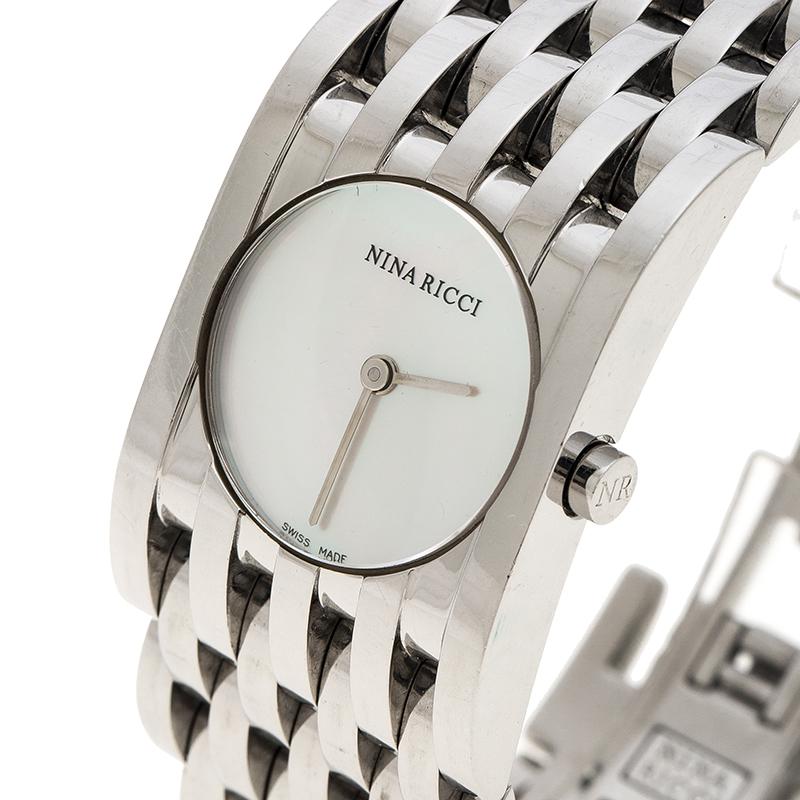 Turn your most important accessory into a a fashion statement with this Nina Ricci watch. Crated in stainless steel, this watch comes in a braided pattern that makes it a perfect alternate for a bracelet. Never be late again with this watch keeping