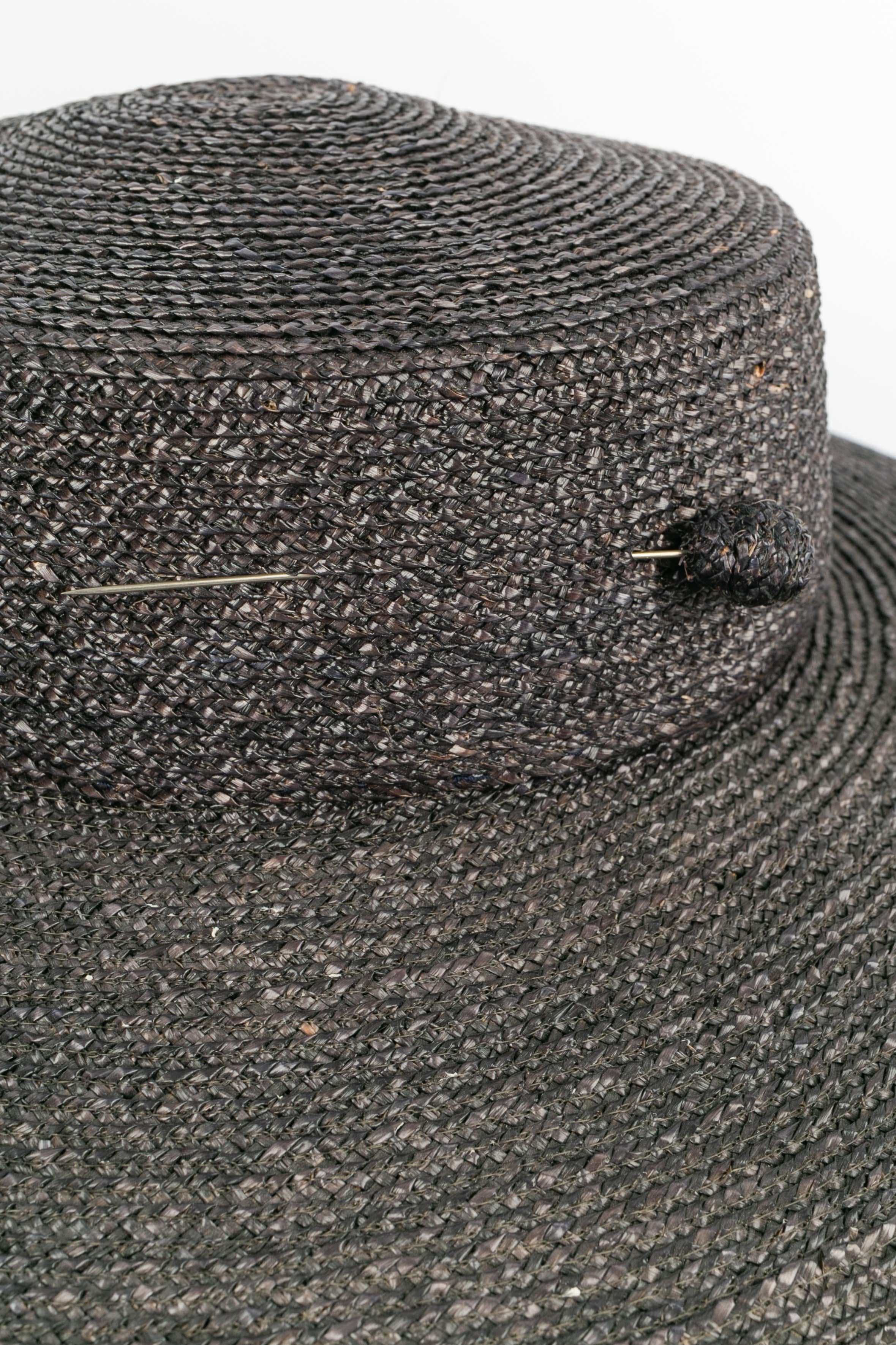 Nina Ricci wide-brimmed style hat For Sale 2
