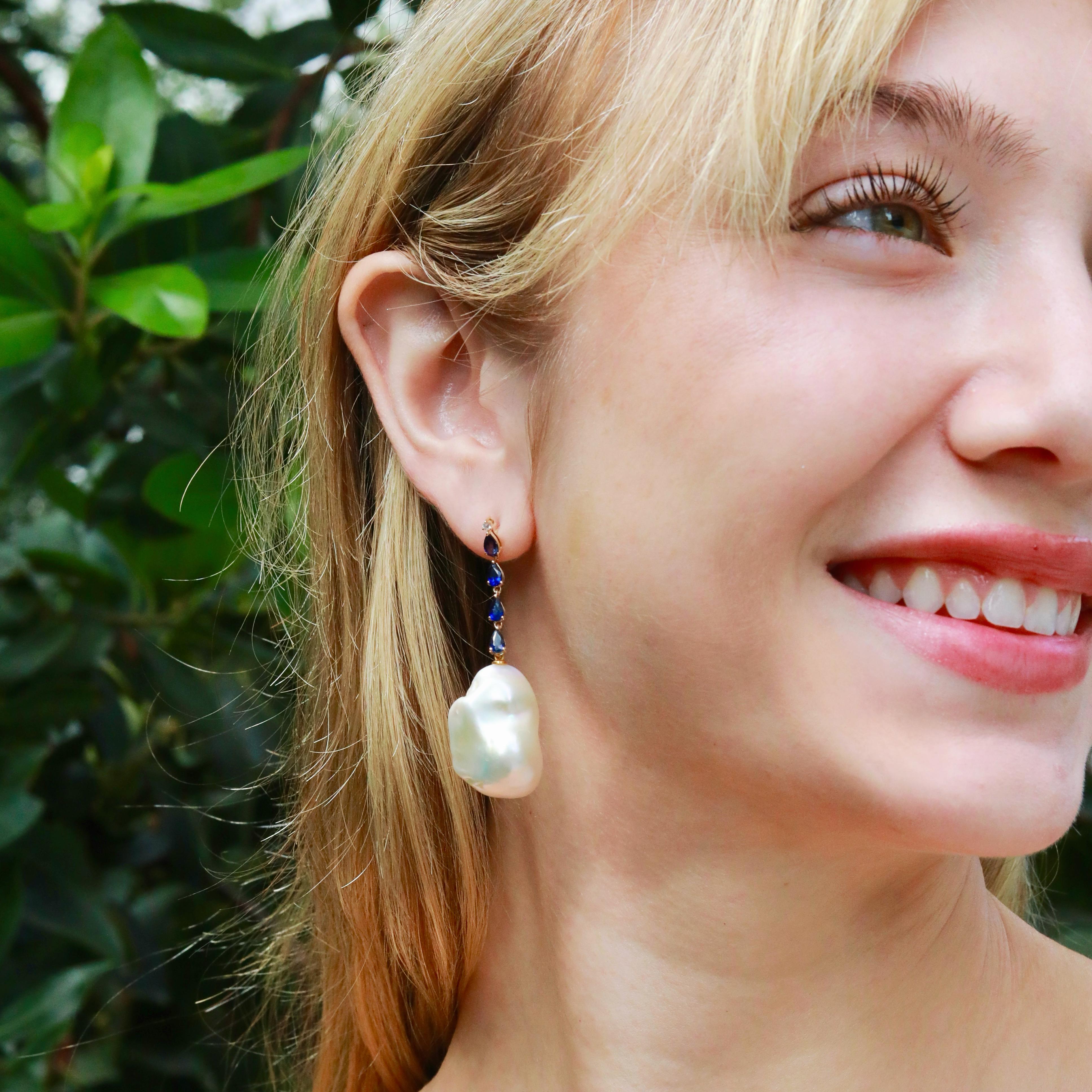 Nina Zhou 2,45ctw Saphir Diamant und Barock Perle Cabrio Tropfen Ohrringe (Moderne) im Angebot