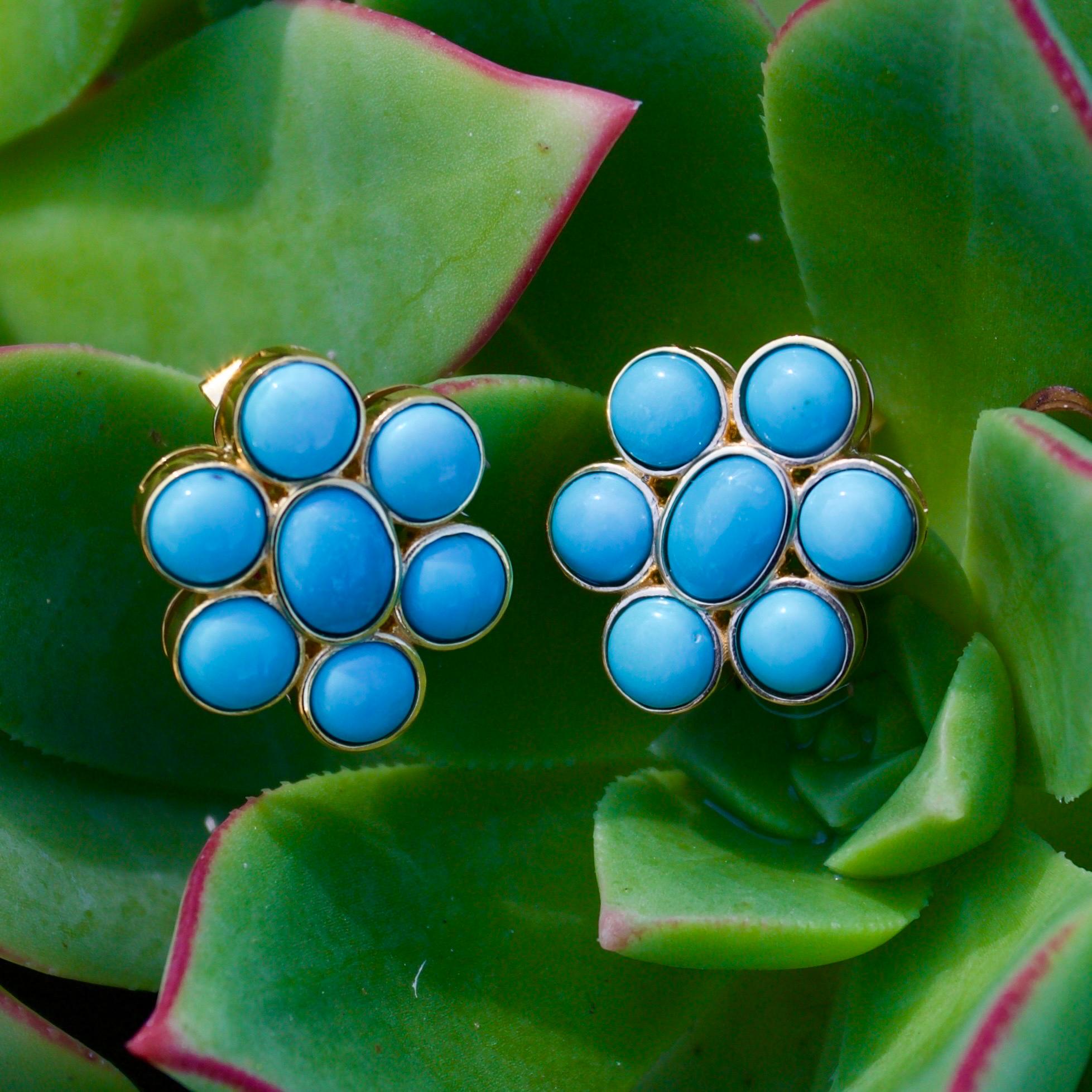 Nina Zhou 8ct Blue Turquoise Gemstone Cluster Earrings in 18k Yellow Gold In New Condition For Sale In Rowland Heights, CA