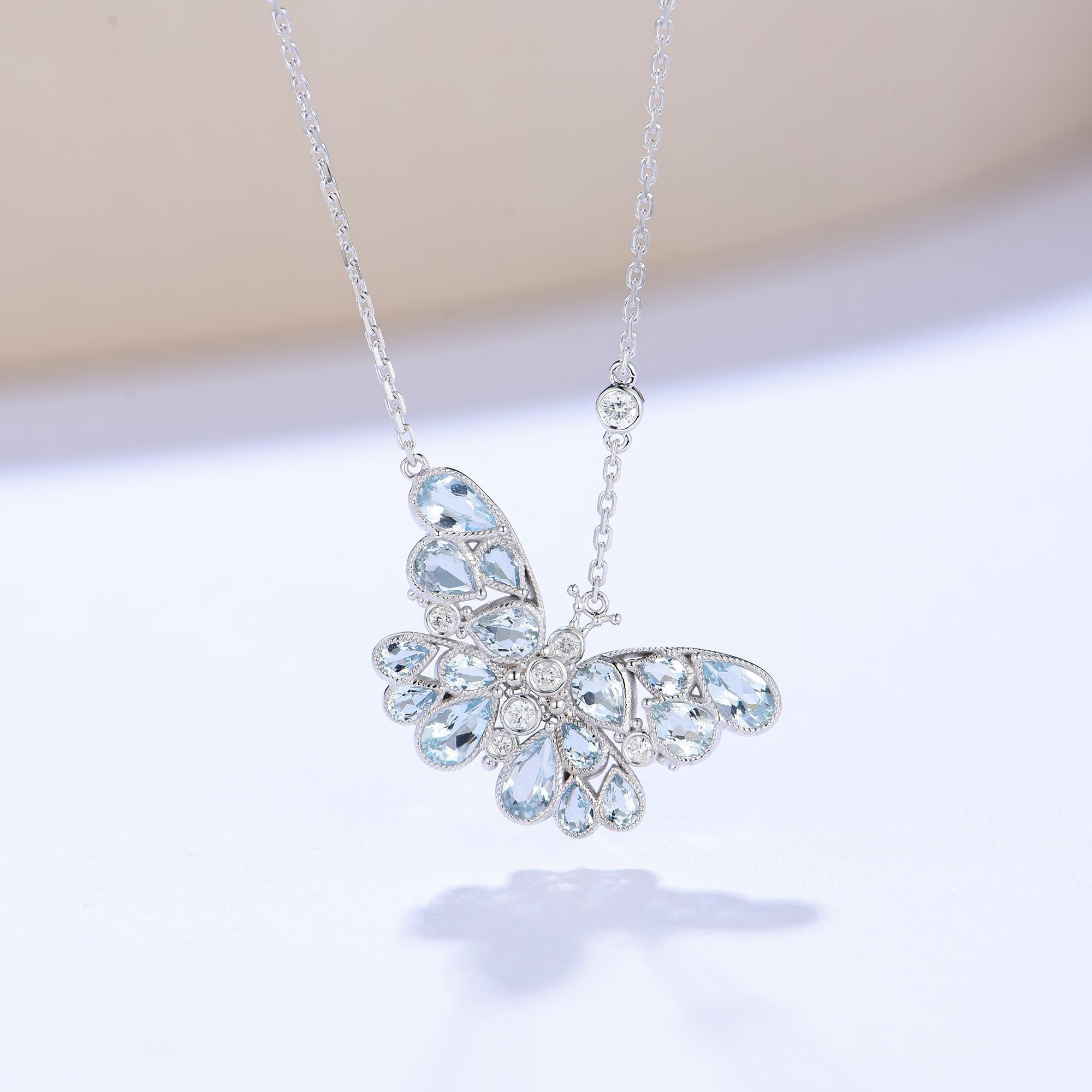 Nina Zhou 2.50ctw Aquamarine Diamond Butterfly Pendant Necklace 14K Wthite Gold In New Condition For Sale In Rowland Heights, CA
