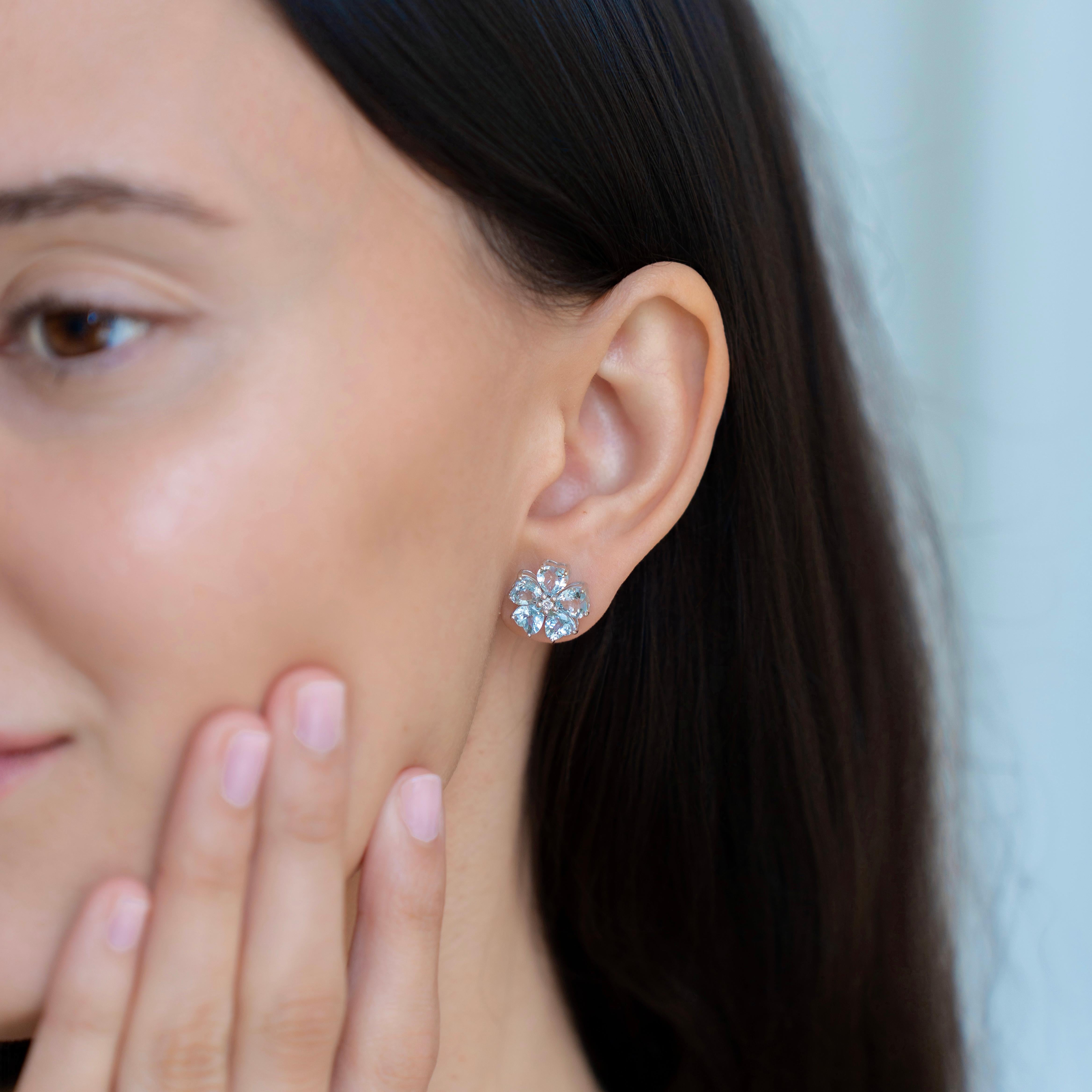 Modern Nina Zhou Aquamarine Diamond Forget-me-Not Earrings For Sale
