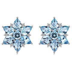 Boucles d'oreilles flocon de neige en aigue-marine et diamant de Nina Zhou