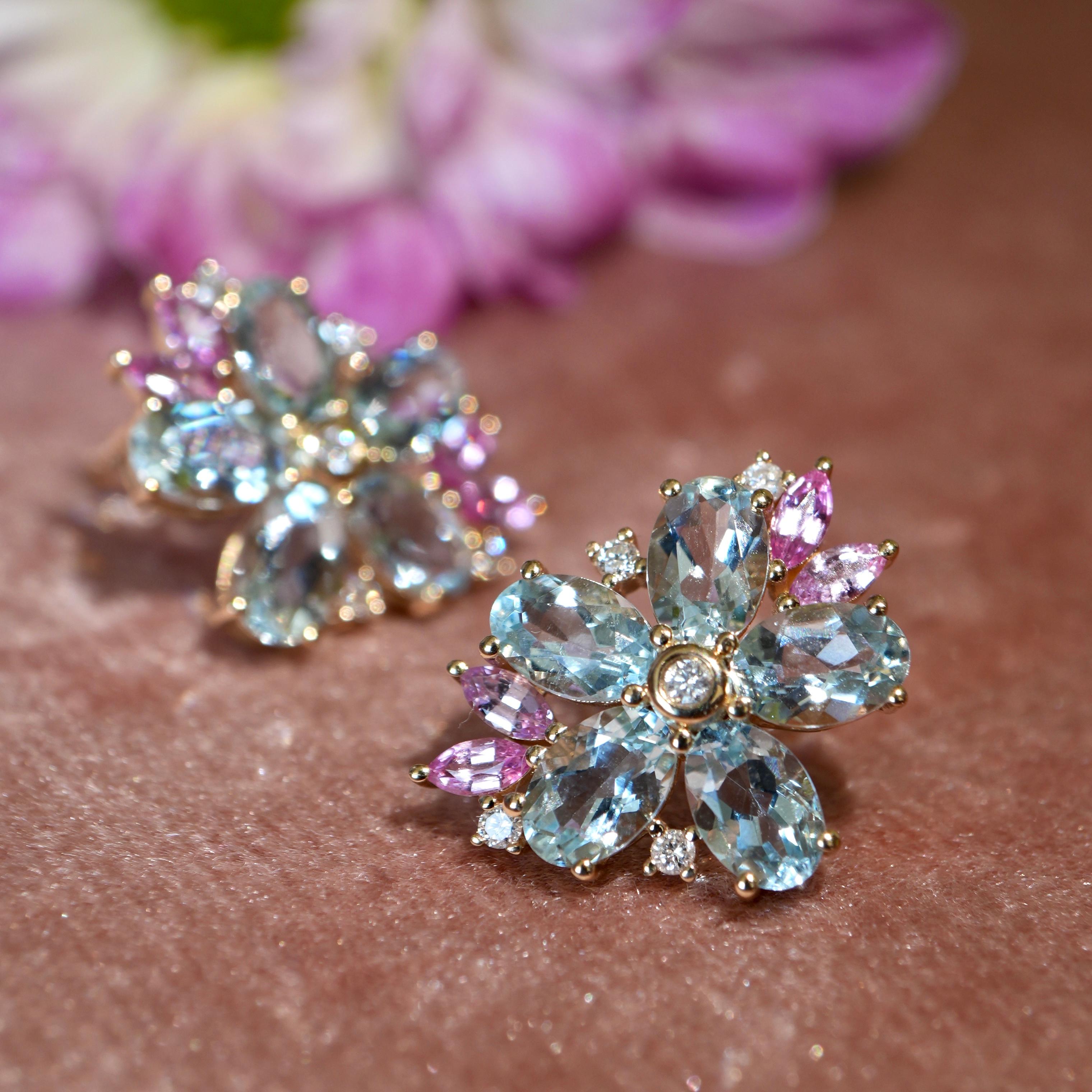 Taglio brillante Nina Zhou Orecchini a fiore di diamante con zaffiro rosa e acquamarina in vendita