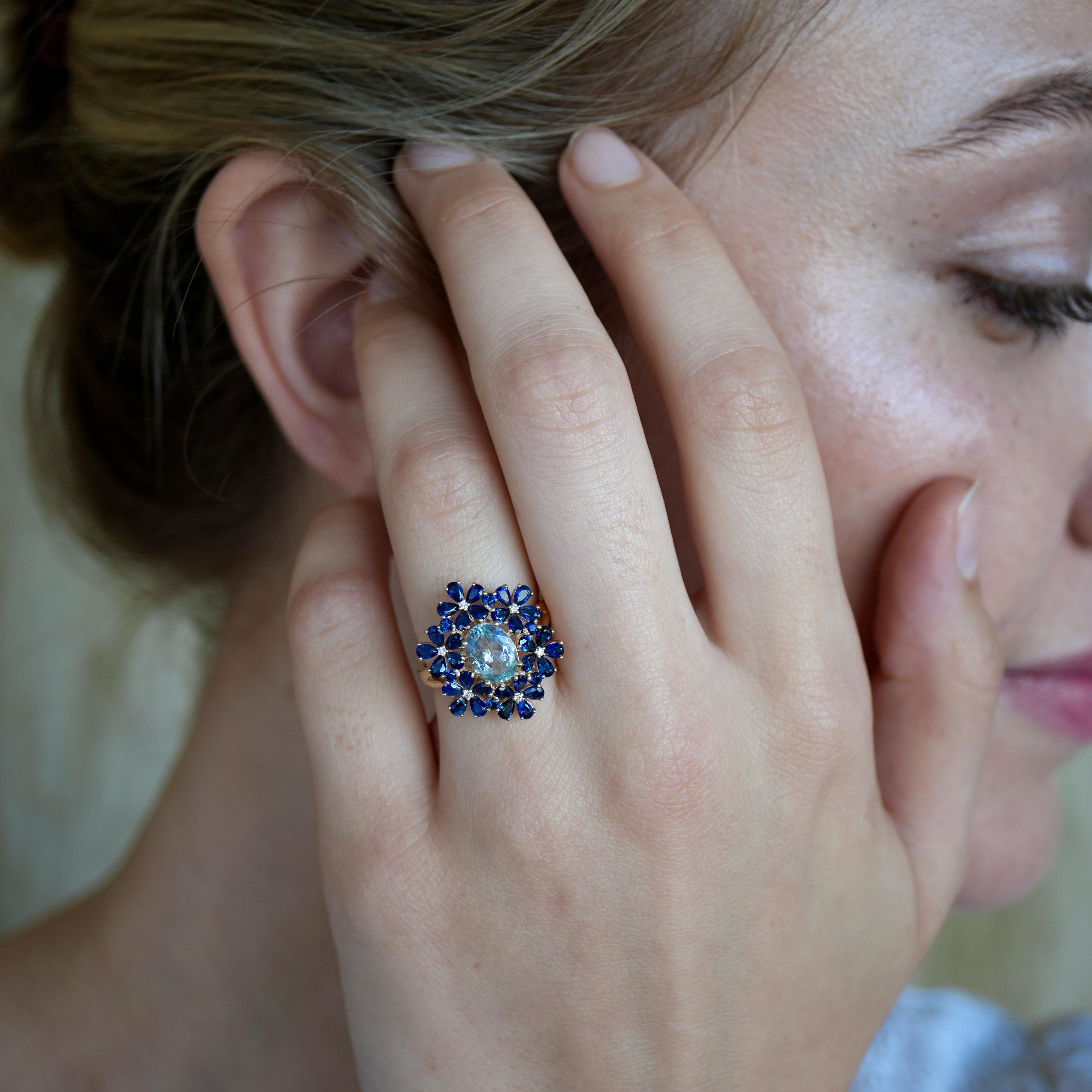 En venta: Anillo de Cóctel Flor de Diamantes Zafiro Aguamarina Nina Zhou  2