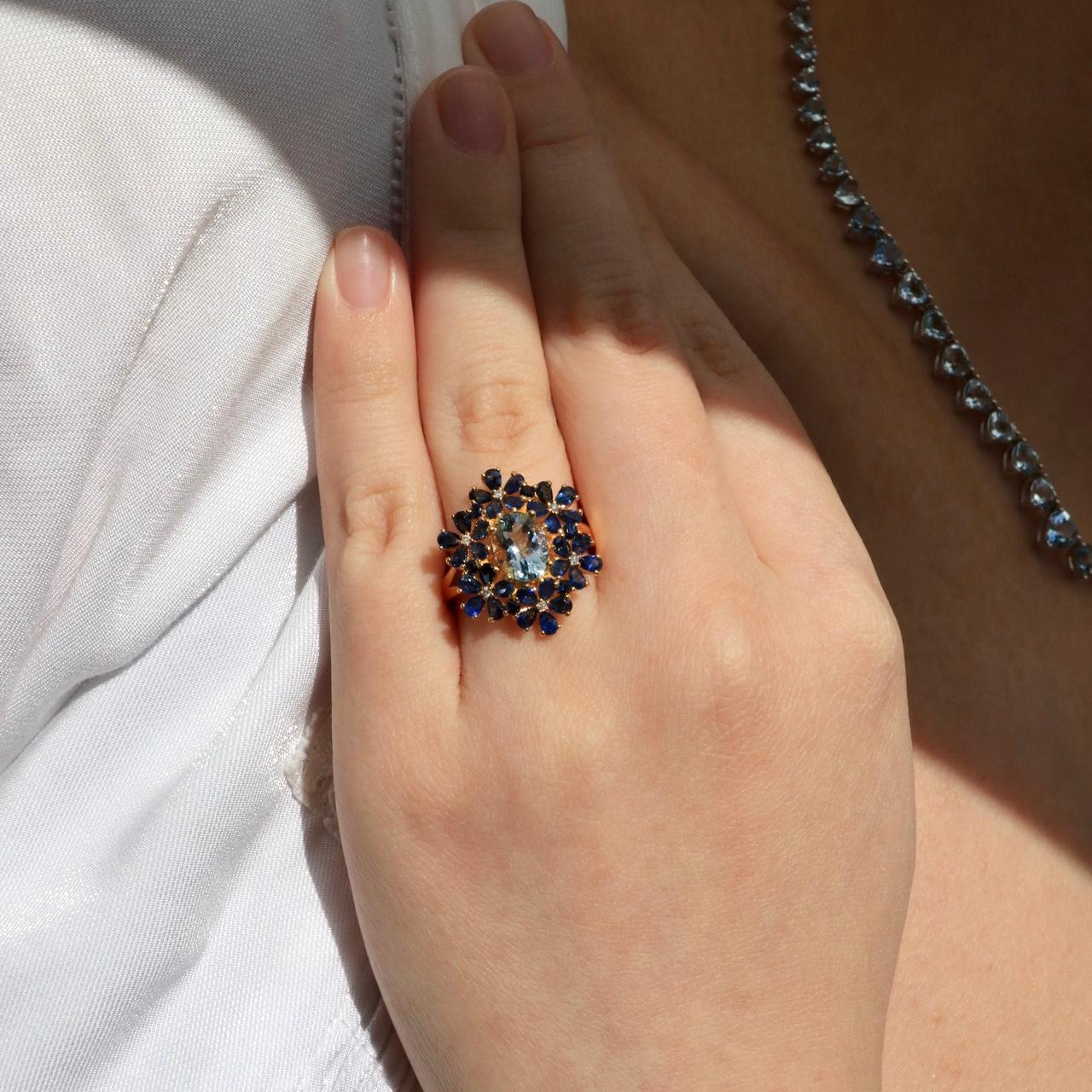 En venta: Anillo de Cóctel Flor de Diamantes Zafiro Aguamarina Nina Zhou  4