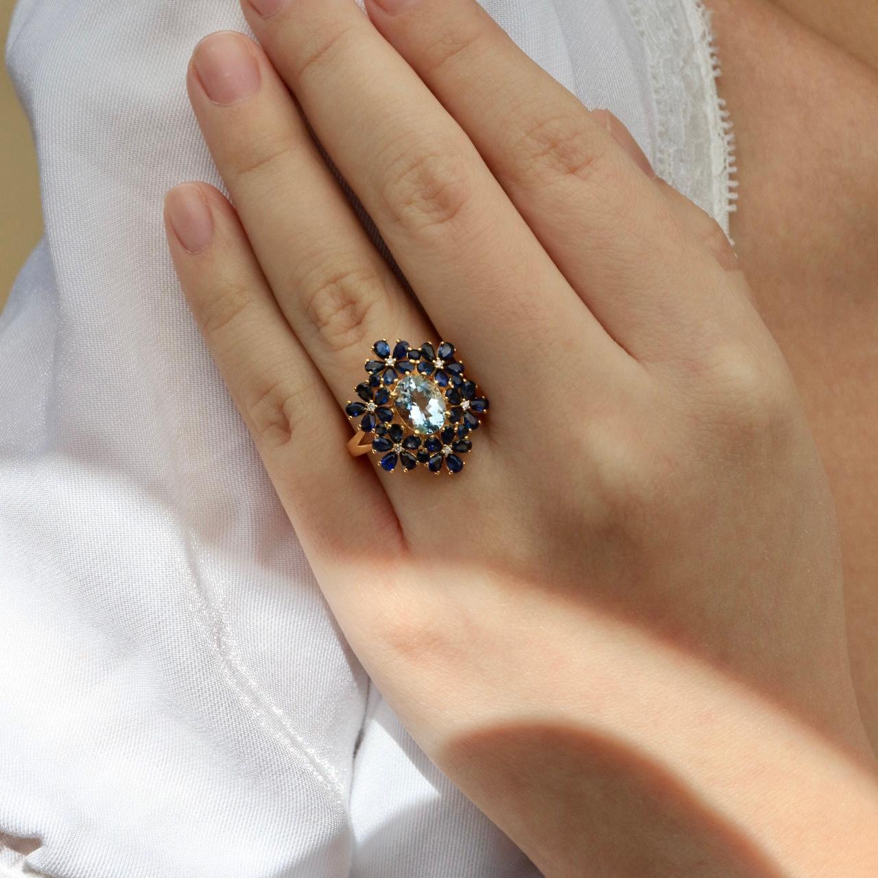 En venta: Anillo de Cóctel Flor de Diamantes Zafiro Aguamarina Nina Zhou  6