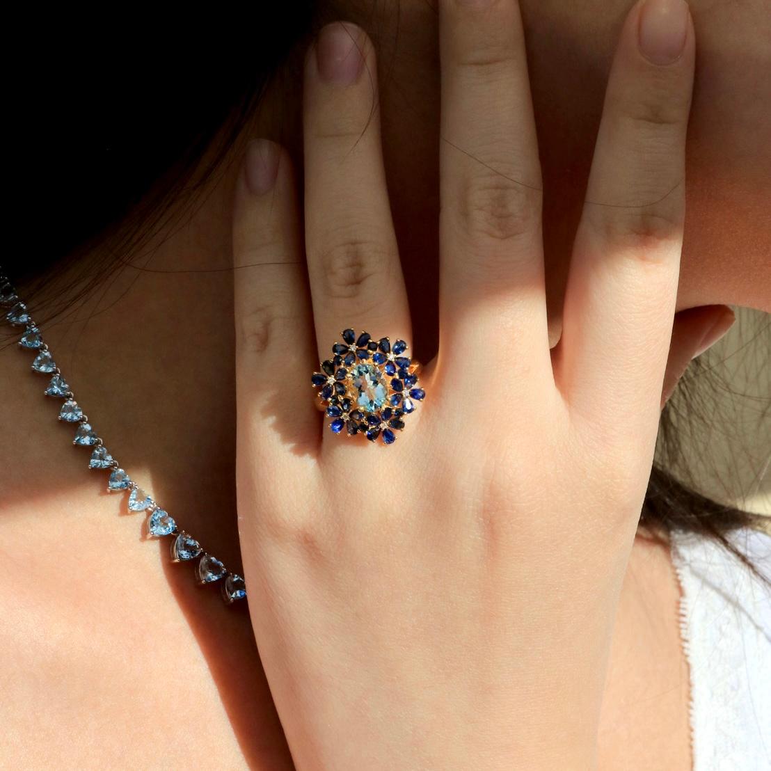 En venta: Anillo de Cóctel Flor de Diamantes Zafiro Aguamarina Nina Zhou  8