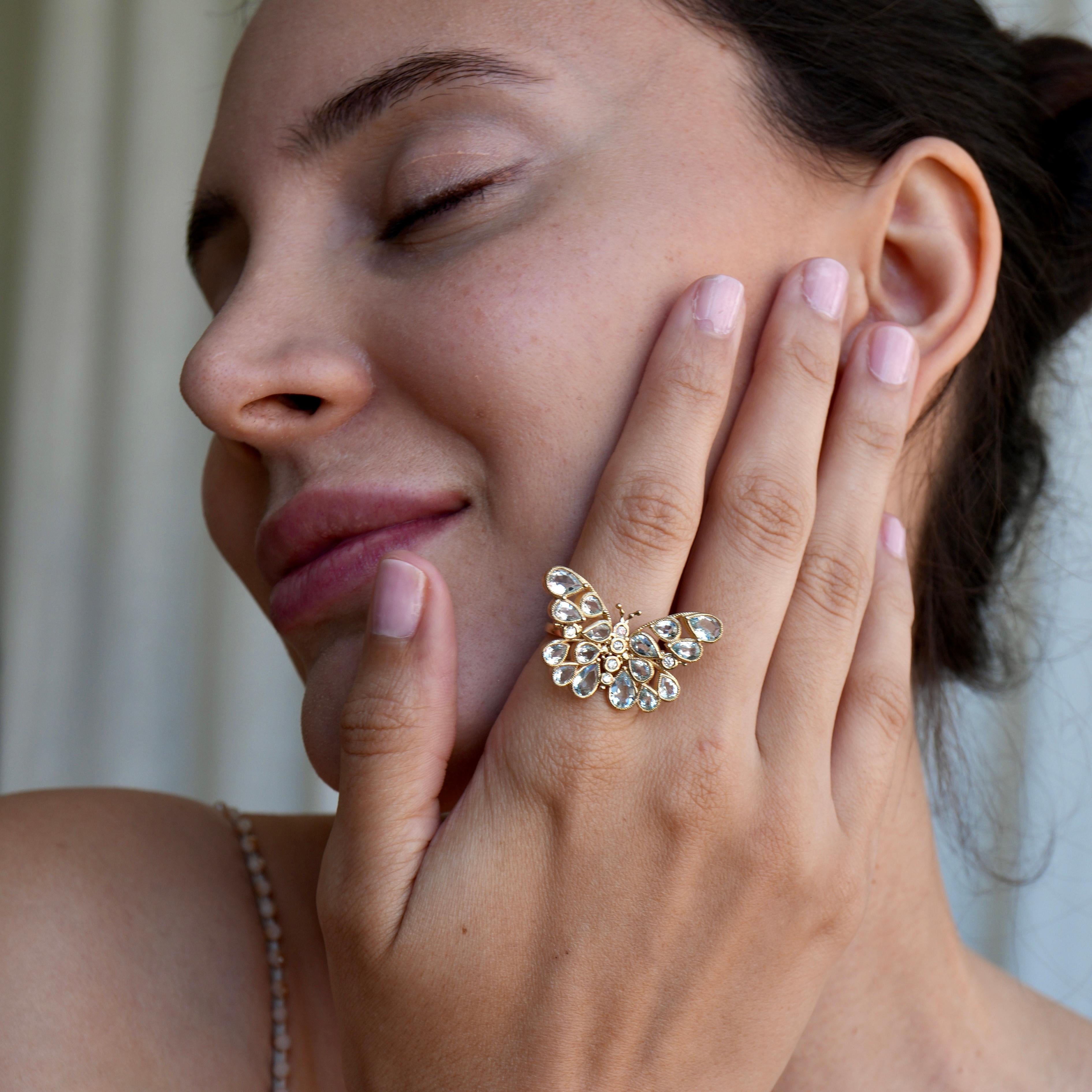 Anillo de Cóctel Nina Zhou Mariposa Aguamarina Diamante en venta 3