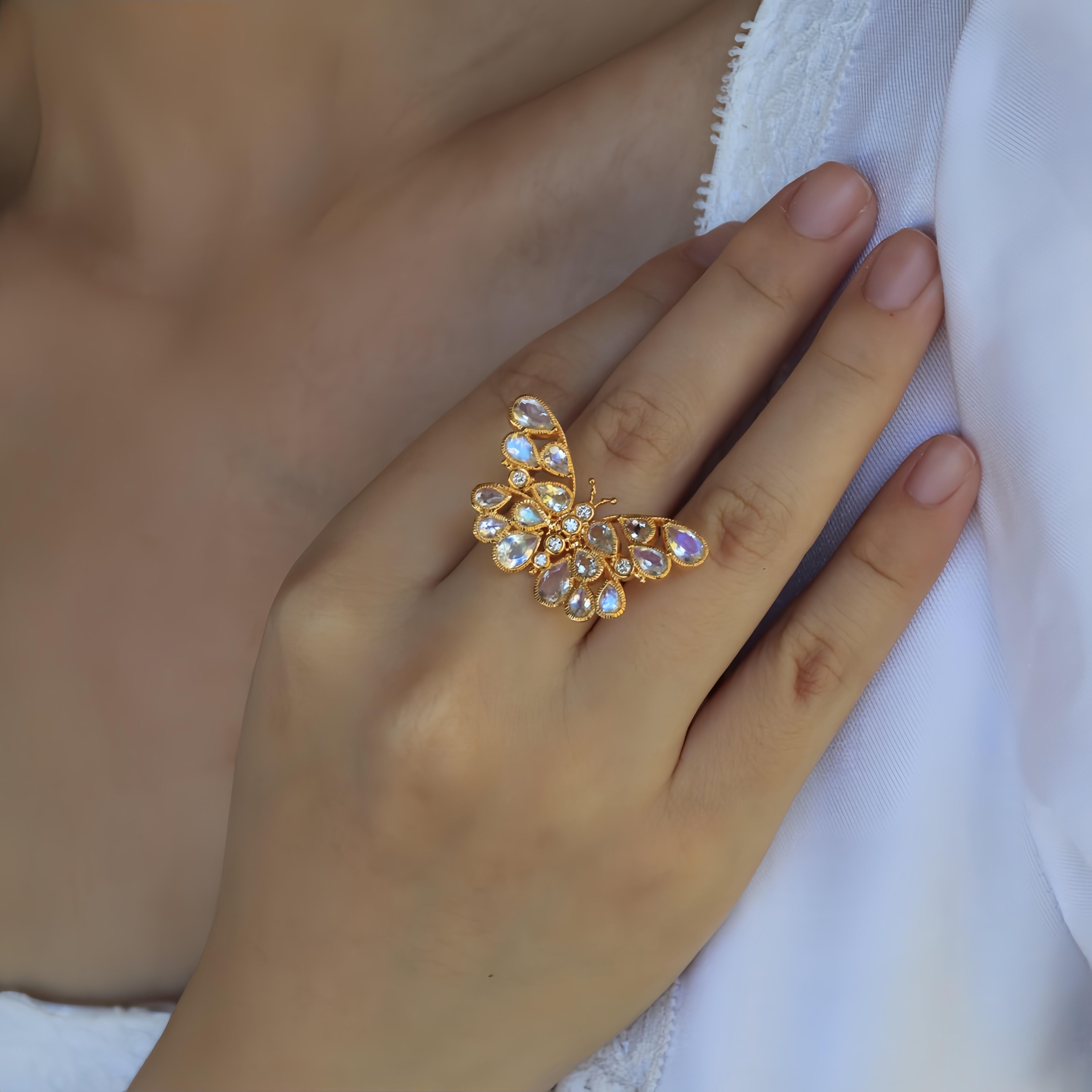 Nina Zhou Butterfly 3.25ctw Moonstone & Diamond Cocktail Ring For Sale 8