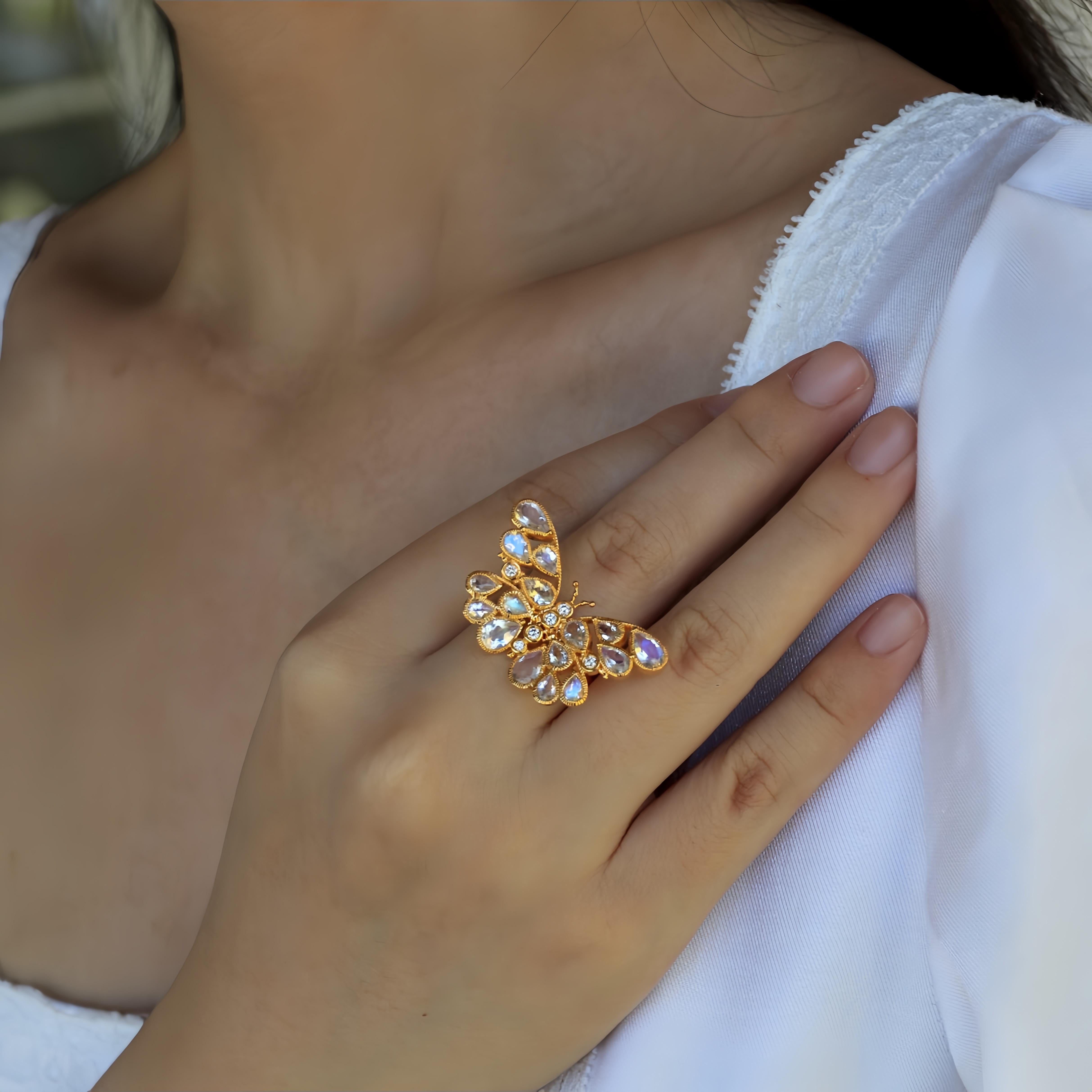 Nina Zhou Butterfly 3.25ctw Moonstone & Diamond Cocktail Ring For Sale 3