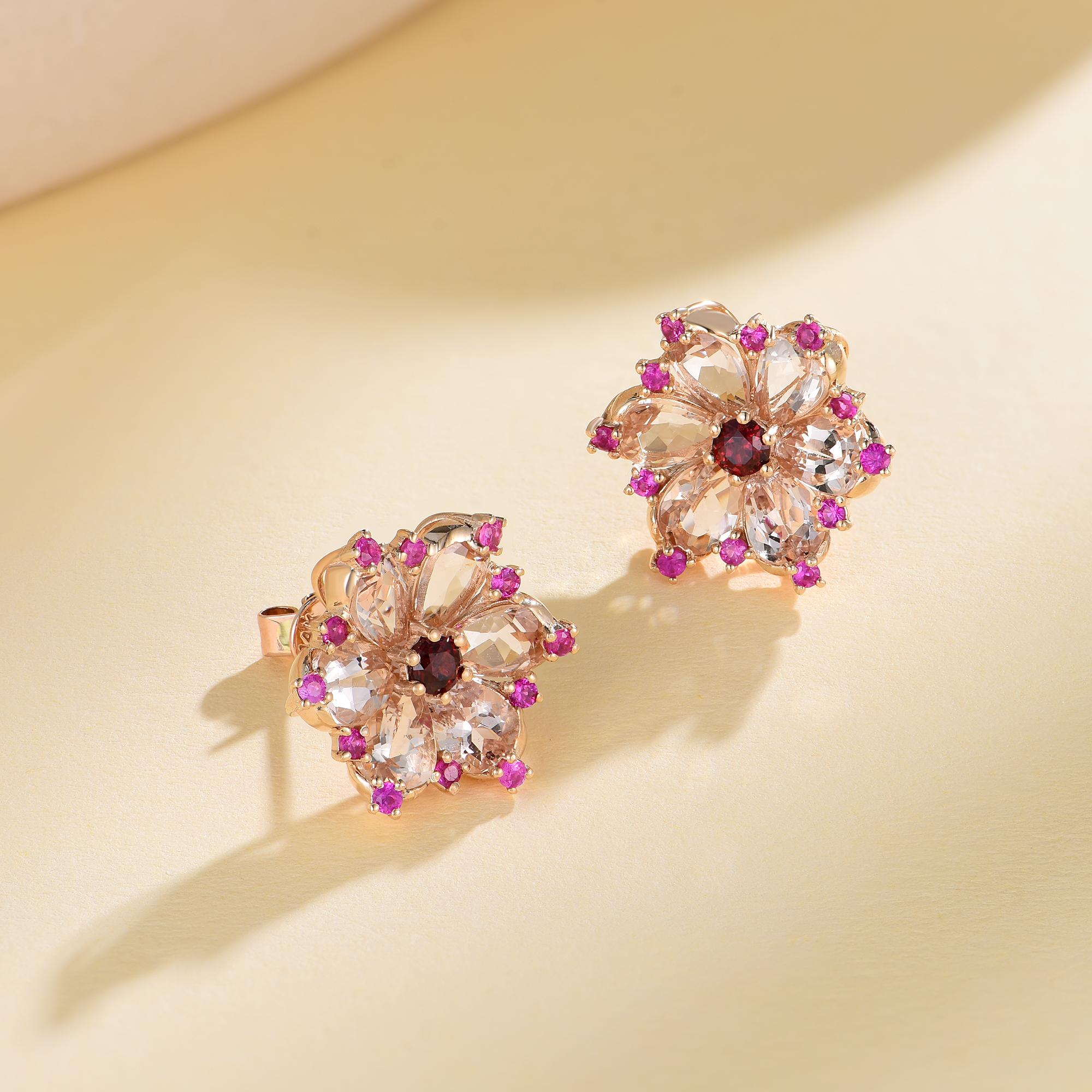 Nina Zhou 5.45ctw Morganite, Pink Sapphire, Rhodolite Carnation Flower Earrrings en Nuevo estado para la venta en Rowland Heights, CA