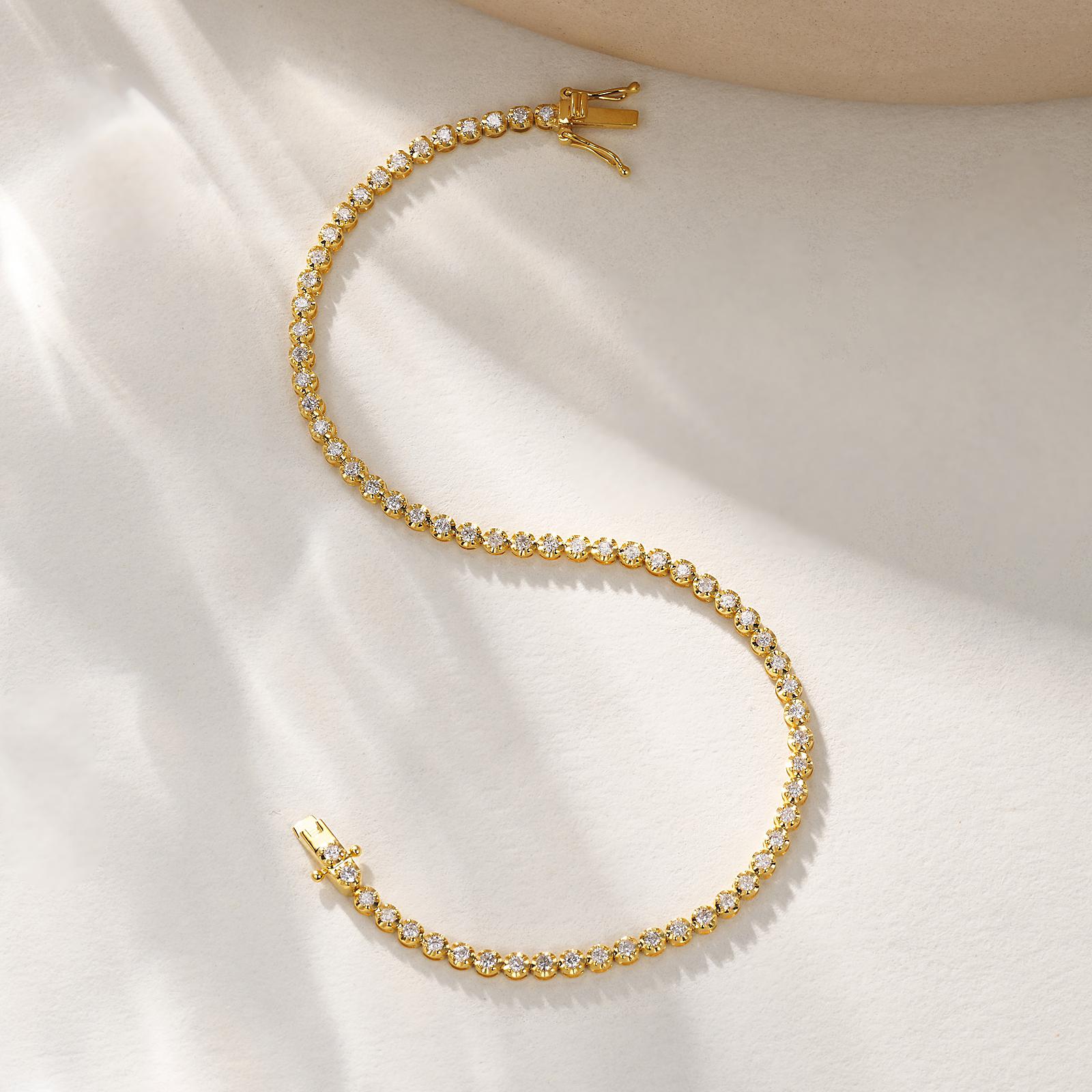 Moderno Bracciale tennis con diamanti Nina Zhou in oro giallo 18 carati