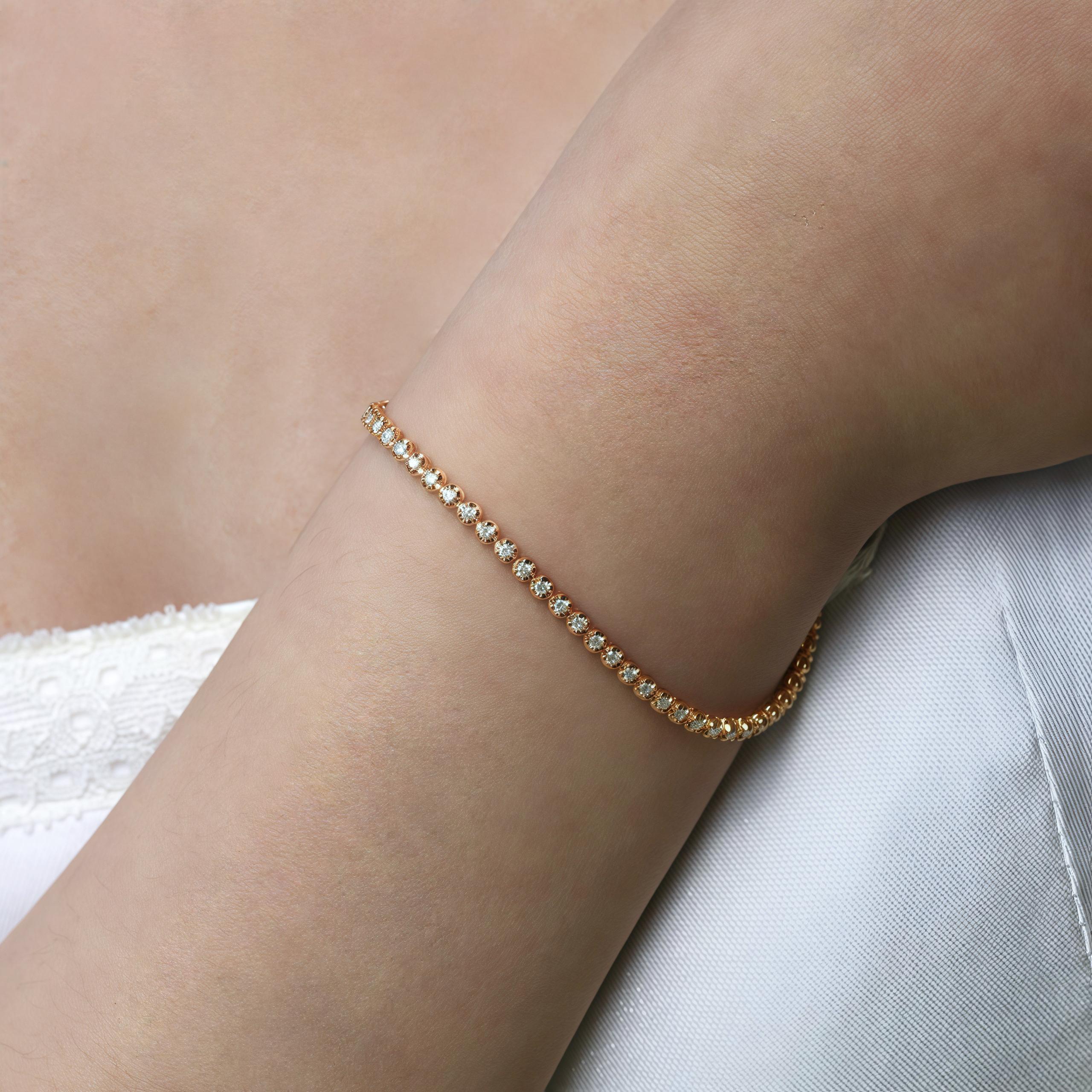 Donna Bracciale tennis con diamanti Nina Zhou in oro giallo 18 carati