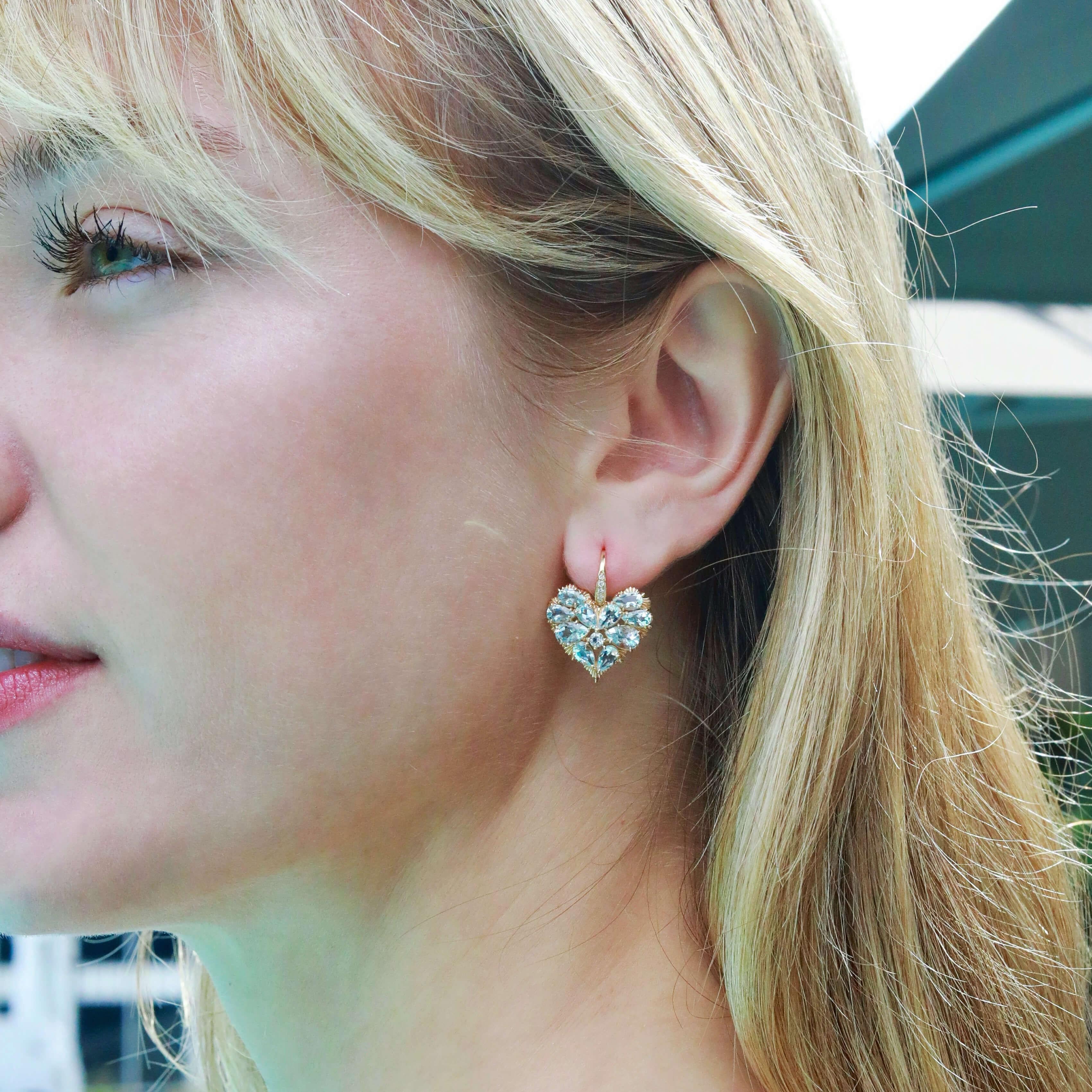 Donna Nina Zhou Orecchini a goccia con diamante e acquamarina a cuore da 5,15 ct. in vendita