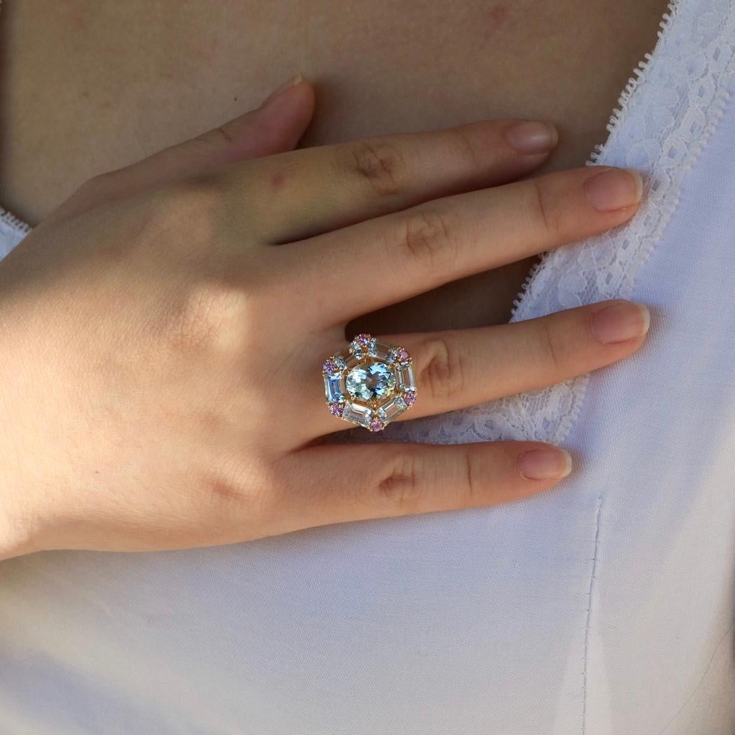 Nina Zhou Margeret Cocktail-Ring, 5,60 Karat Aquamarin, rosa Saphir (Brillantschliff) im Angebot