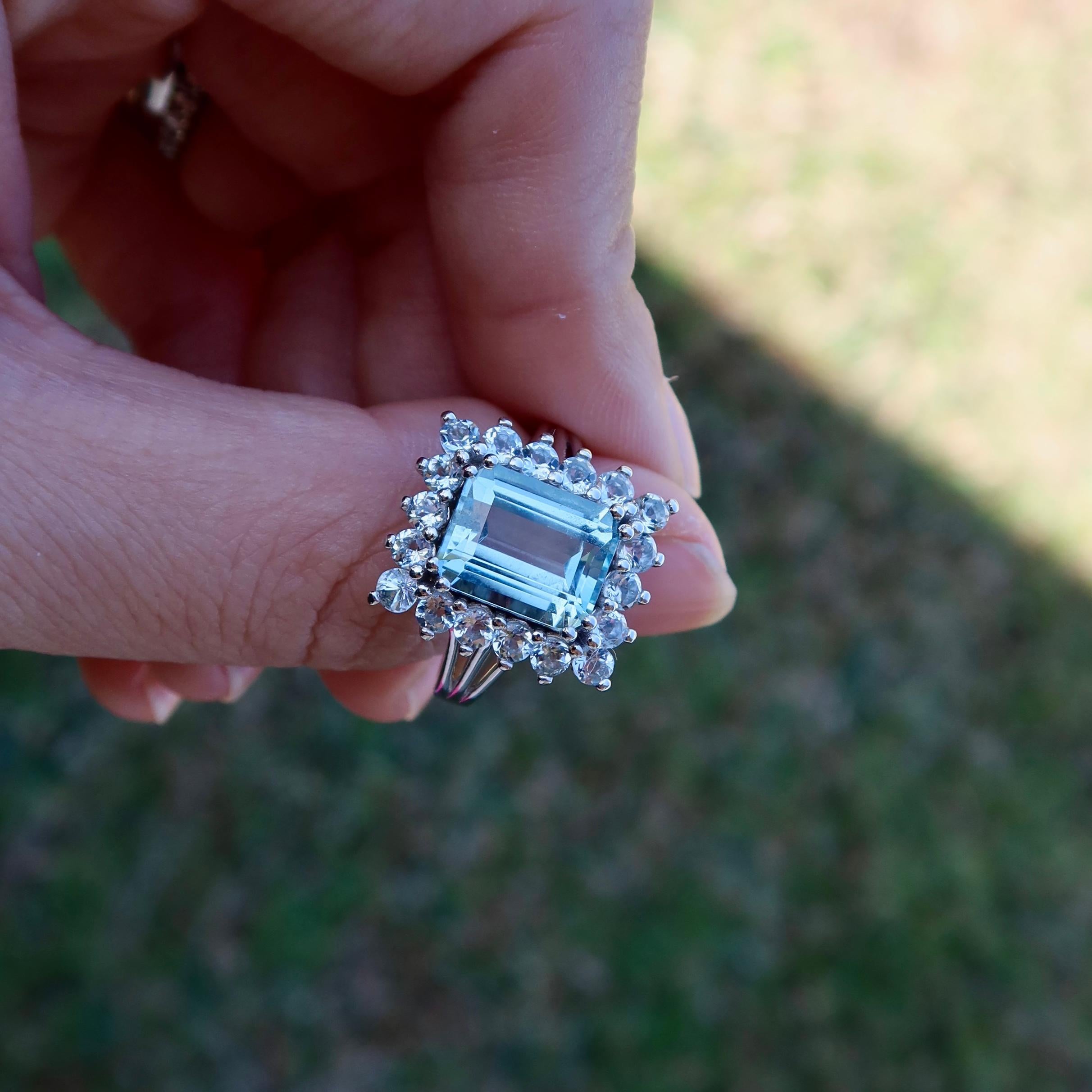 Nina Zhou Margaret 4.50 ctw Aquamarine Cocktail Ring in 14K Solid Gold For Sale 1