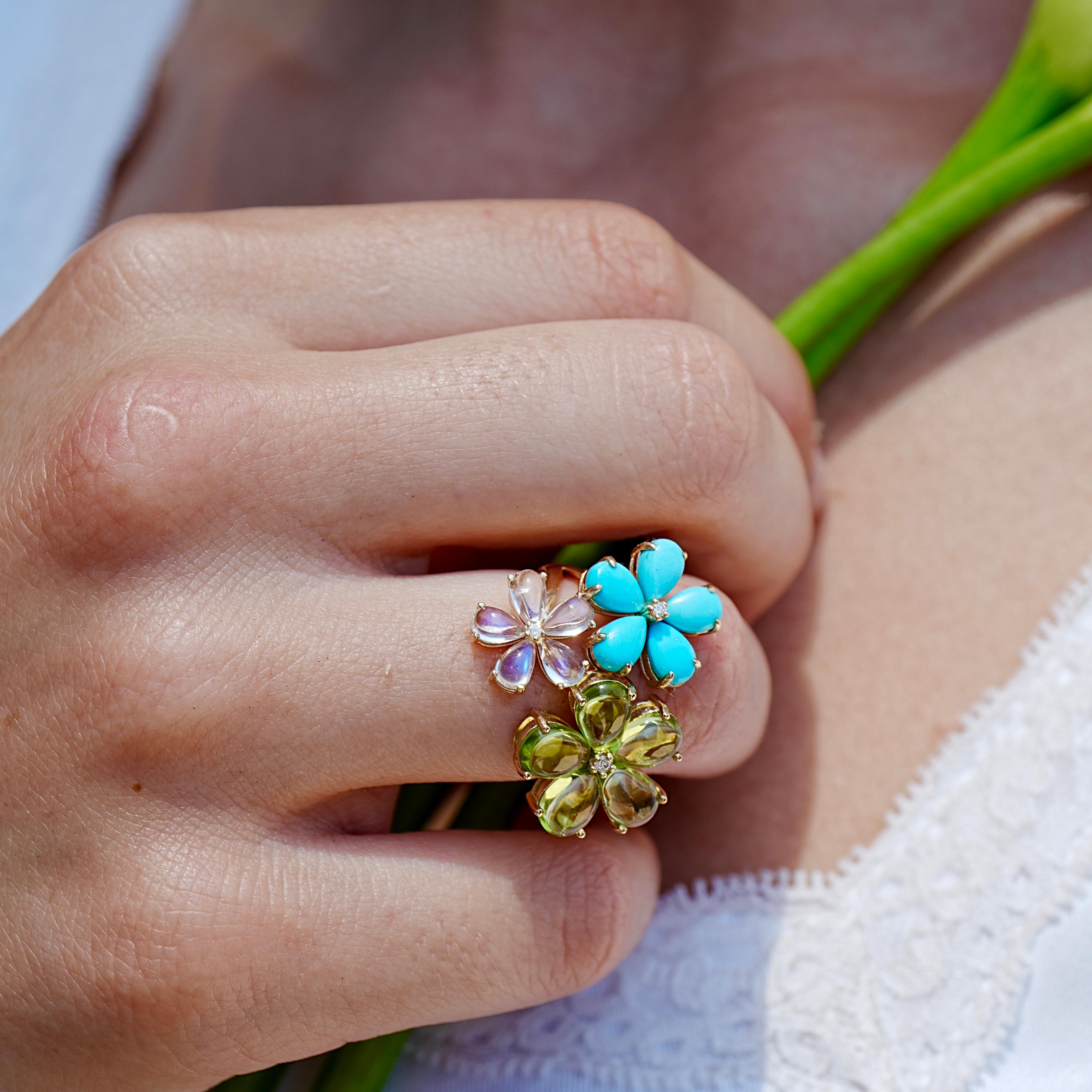 Nina Zhou 6.56 CTW Diamond Peridot Turquoise Moonstone Blossom Cocktail Ring In New Condition For Sale In Rowland Heights, CA