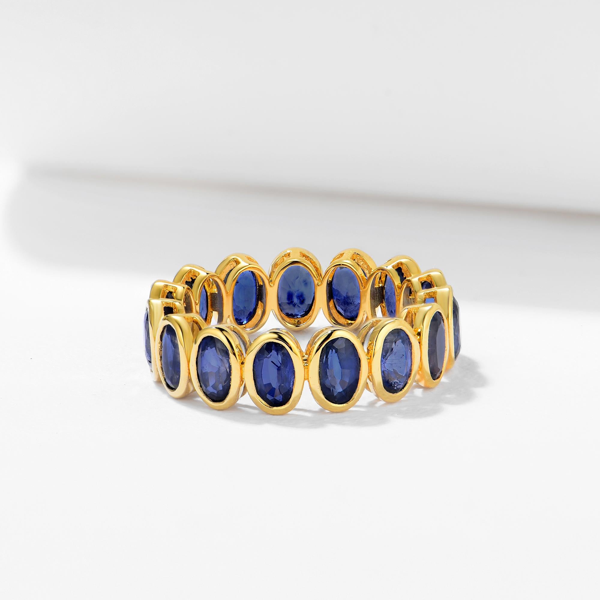 Modern Nina Zhou Royal Blue Oval Sapphire Eternity Band For Sale