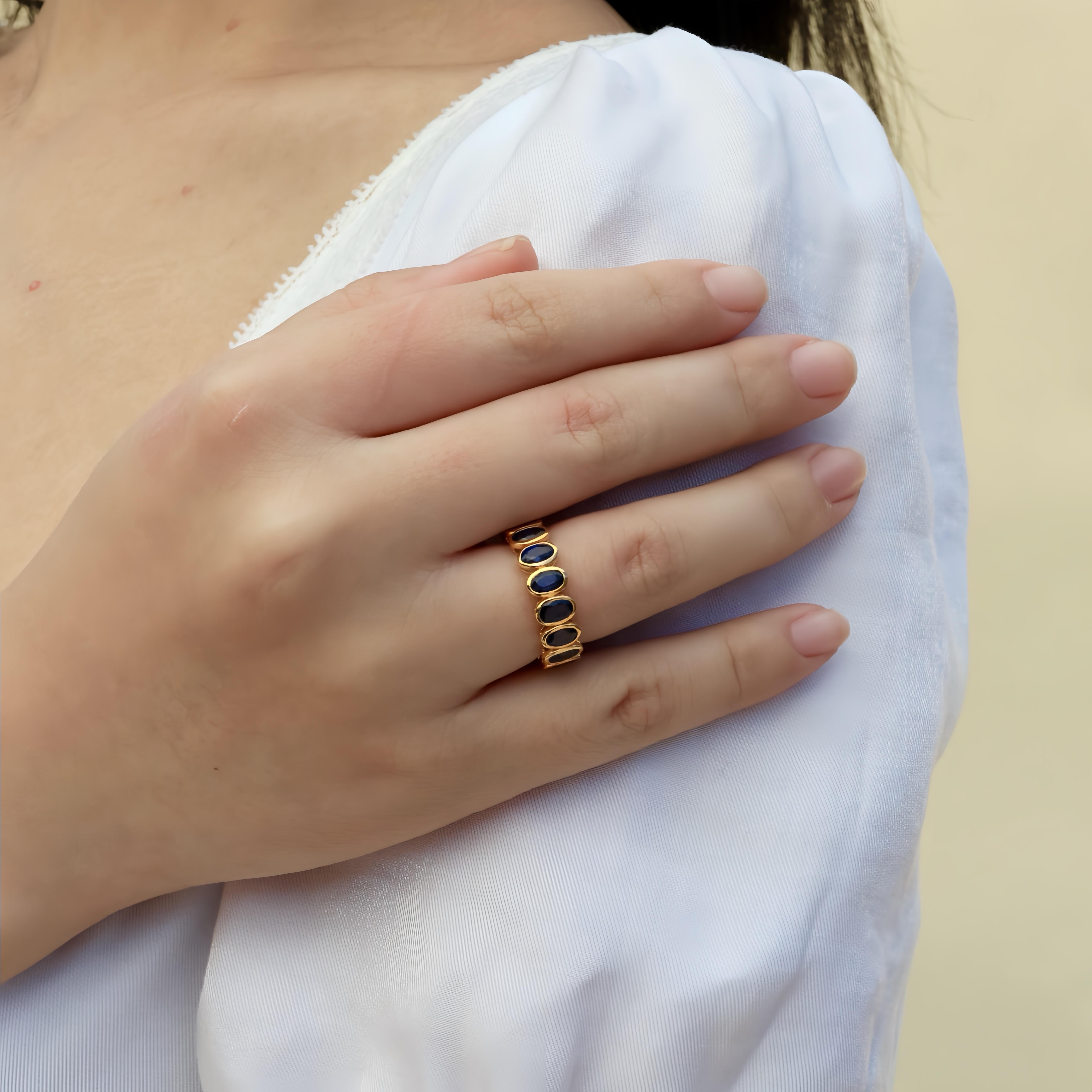 Oval Cut Nina Zhou Royal Blue Oval Sapphire Eternity Band For Sale