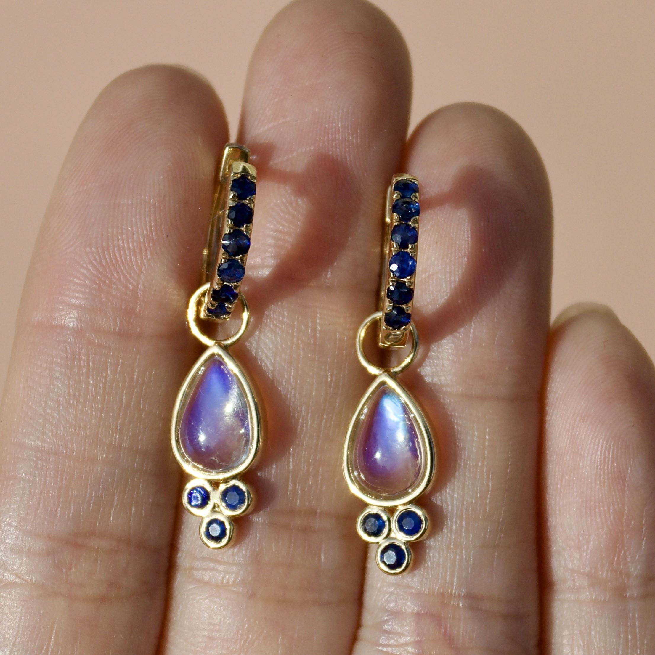 Nina Zhou Sapphire and Moonsone Double-sided Hoop Earrings with Drop Enhancers In New Condition For Sale In Rowland Heights, CA
