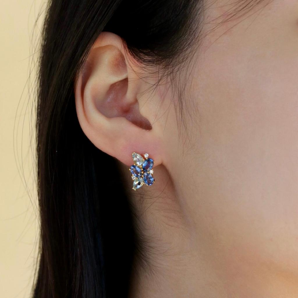 Nina Zhou 5.80 ctw Sapphire, Aquamarine and Diamond Cluster Earrings In New Condition For Sale In Rowland Heights, CA