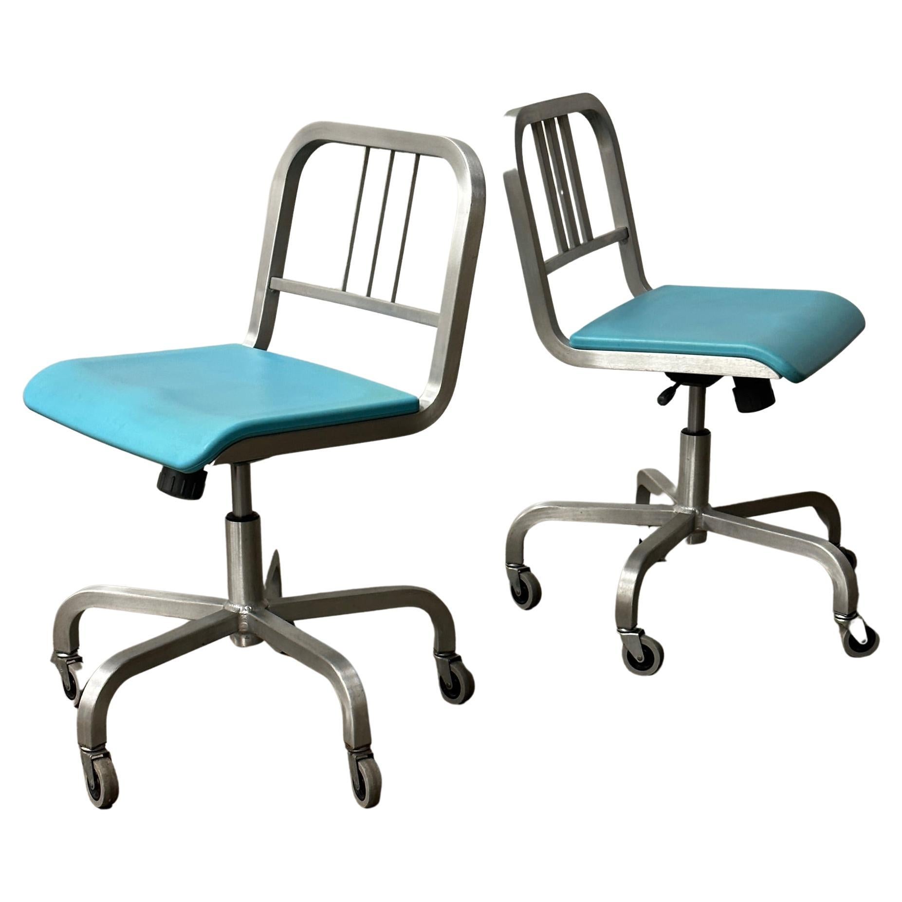 Neun-0-Stühle von Ettore Sottsass für Emeco im Angebot