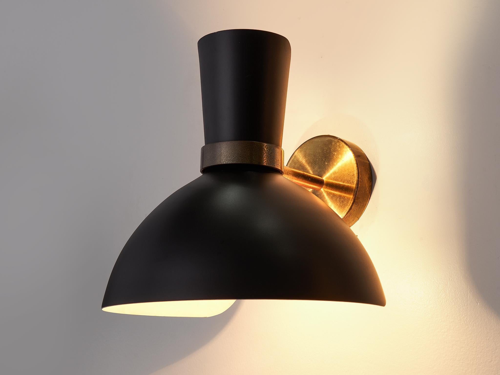 Nine Black Steel and Brass Wall Lights, 1960s In Good Condition In Waalwijk, NL