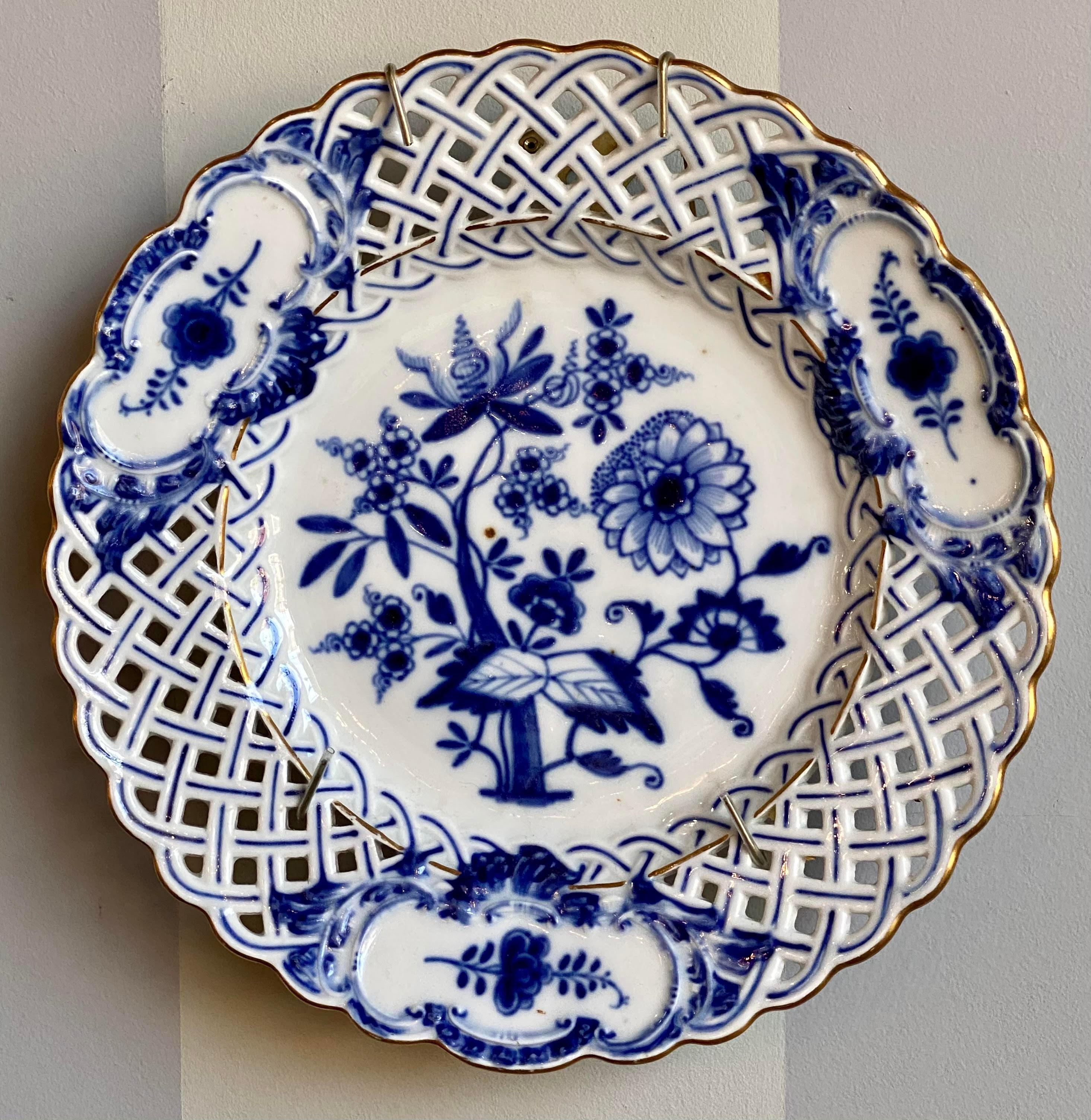 Nine Blue Onion Meissen Show or Wall Plates For Sale 3