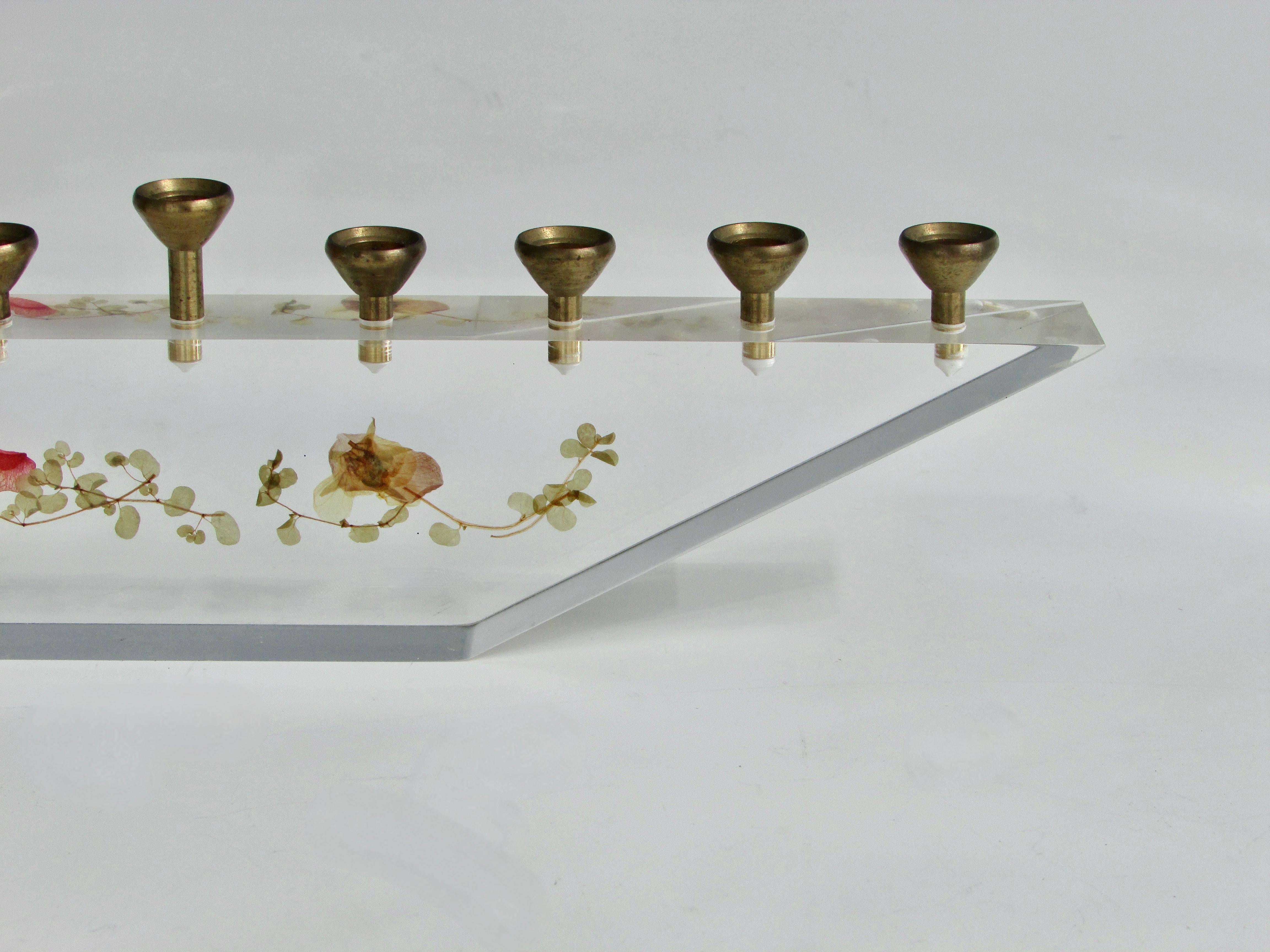 Israeli Nine Candle Modernist Menorah Set in Lucite Stand with Dried Floral Decoration For Sale