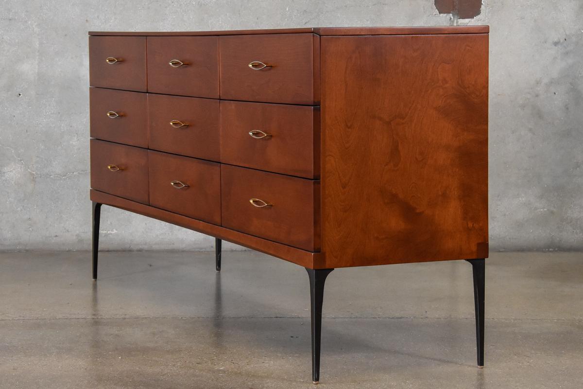Nine-Drawer 'Contessa' Dresser by Heywood Wakefield For Sale 1