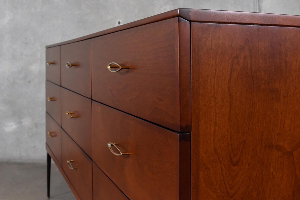 Nine-Drawer 'Contessa' Dresser by Heywood Wakefield For Sale 2