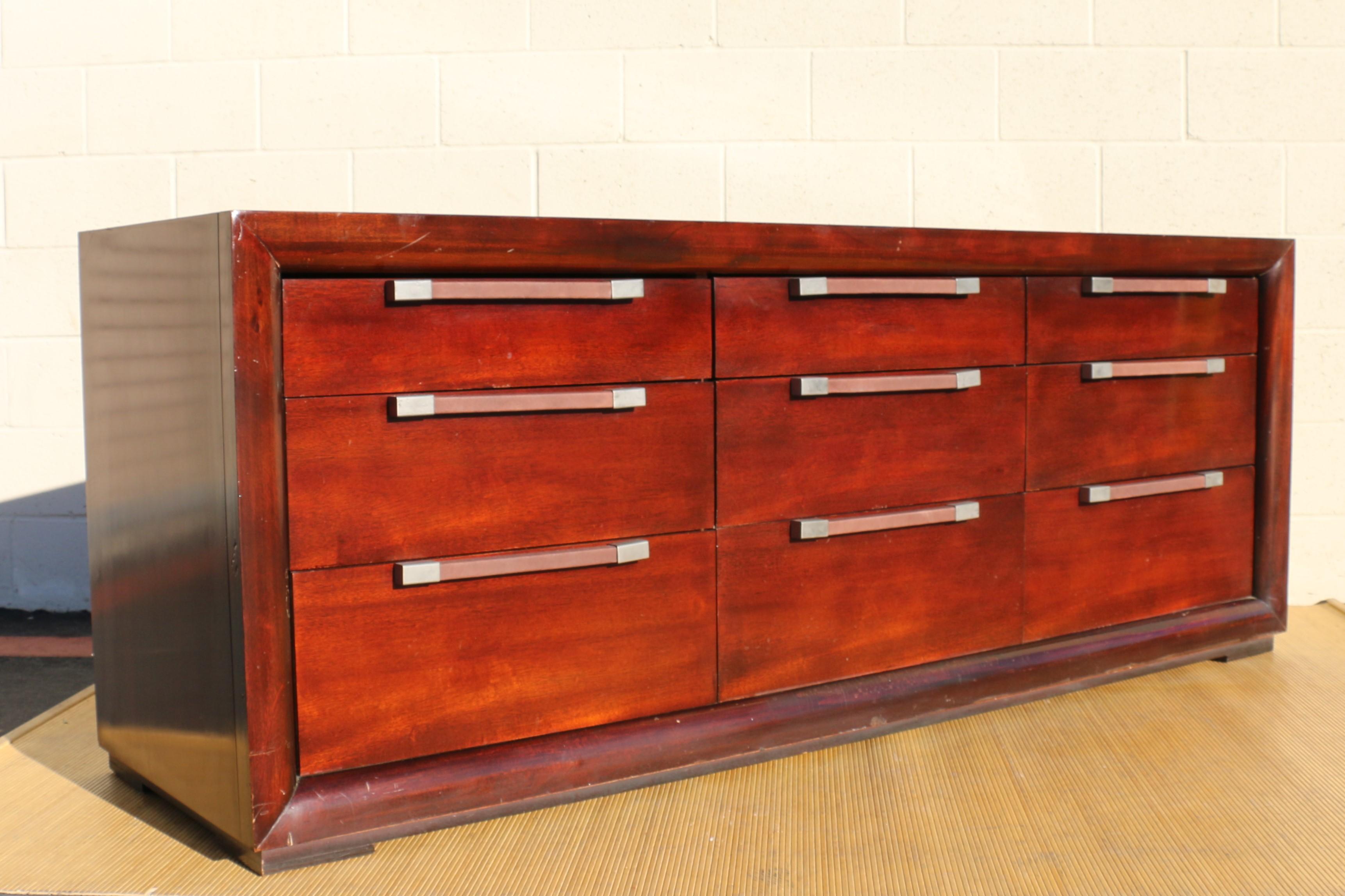 Nine Drawers Dresser by Polo Ralph Lauren Art Deco Style For Sale 7