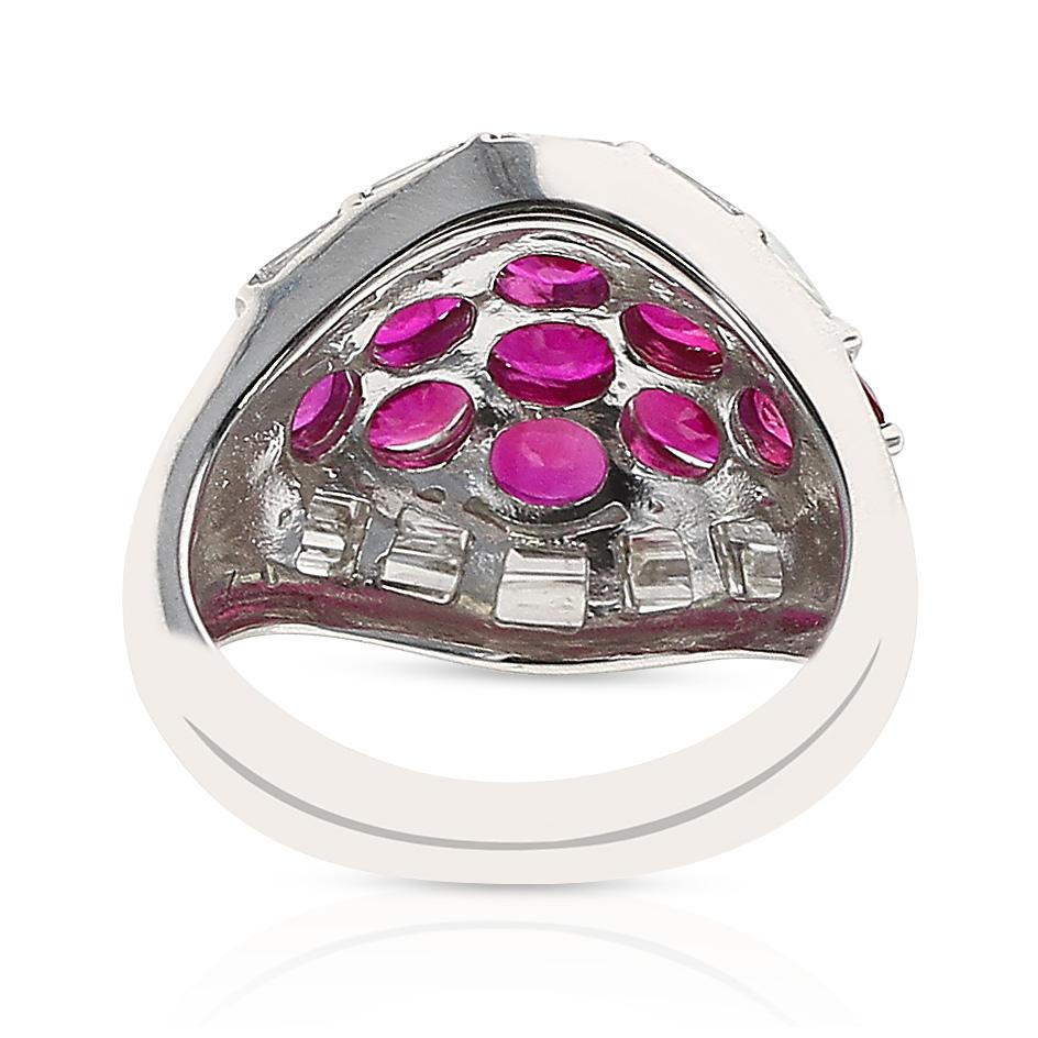 Nine Oval Ruby and Diamond Baguette Estate Cluster Ring, Platinum In Excellent Condition In New York, NY
