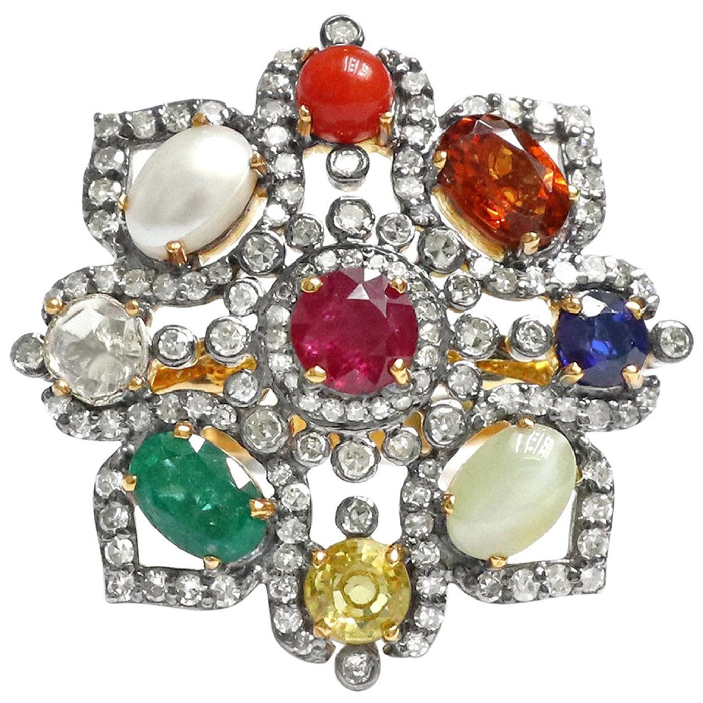 Bague à la mode de neuf pierres précieuses de style Art déco