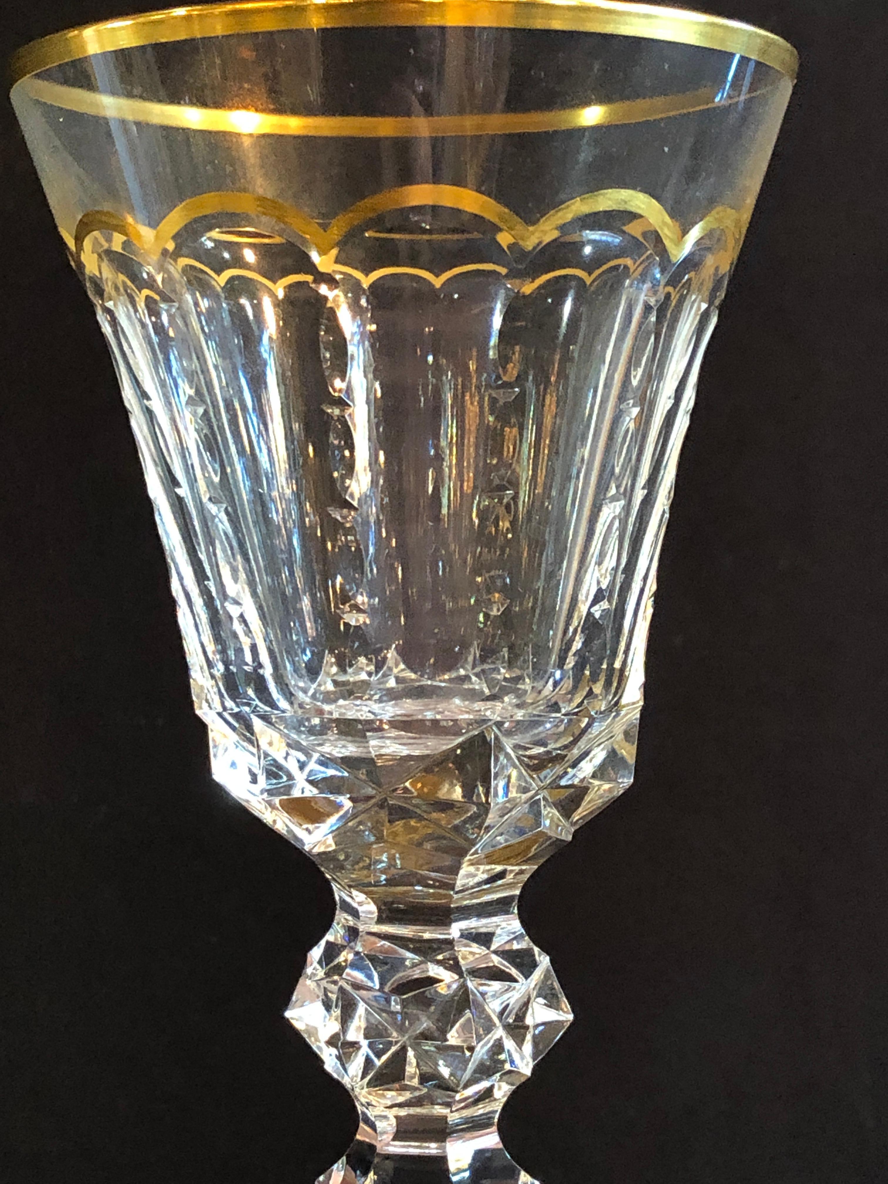  Nine St Louis Crystal Wine Glasses Mouth Blown & Hand Engraved Large Sized In Good Condition In Stamford, CT