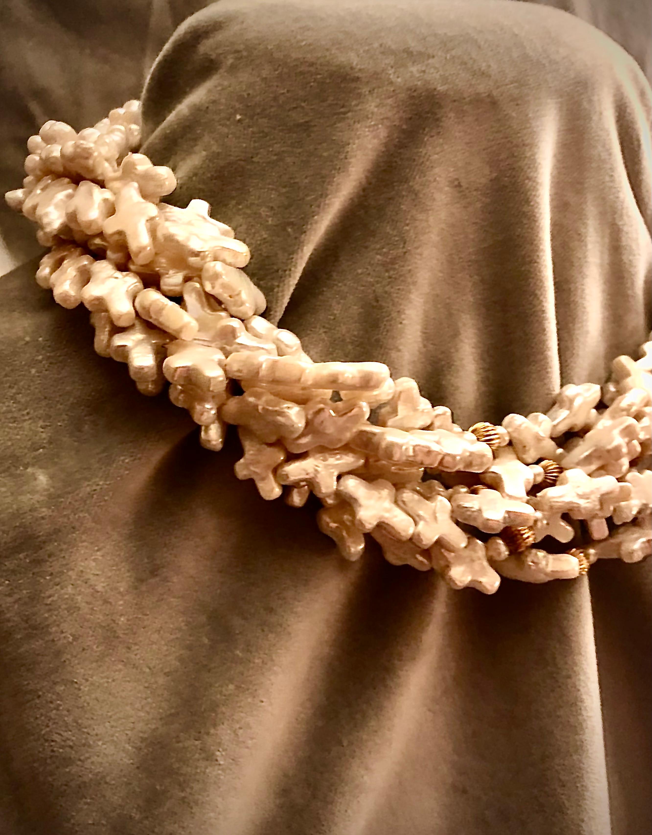 Nine strand freshwater pearl necklace w/ fluted 14kt gold balls with gold clasp In New Condition For Sale In New Orleans, LA