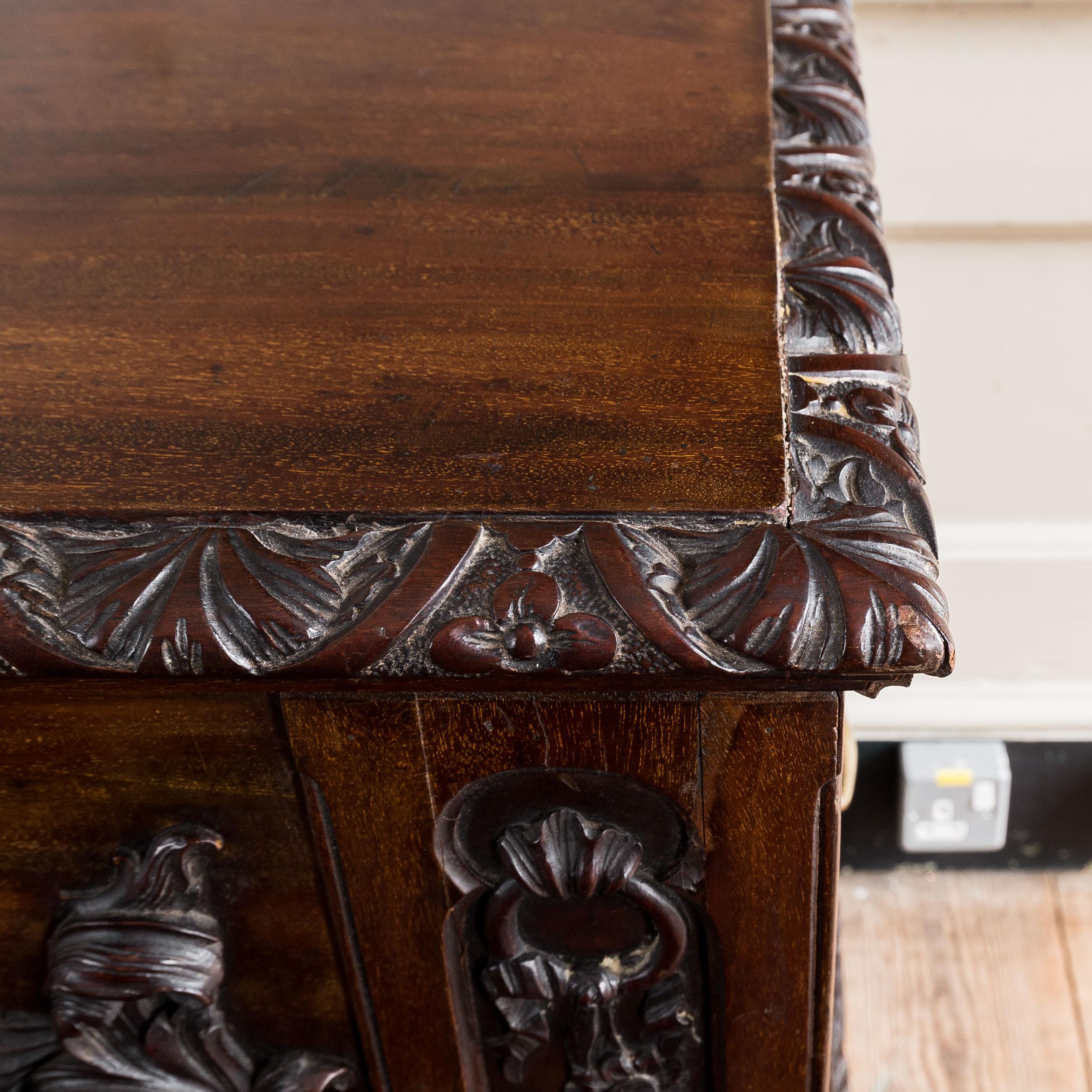 Nineteenth Century Carved Mahogany Chippendale Chest For Sale 5