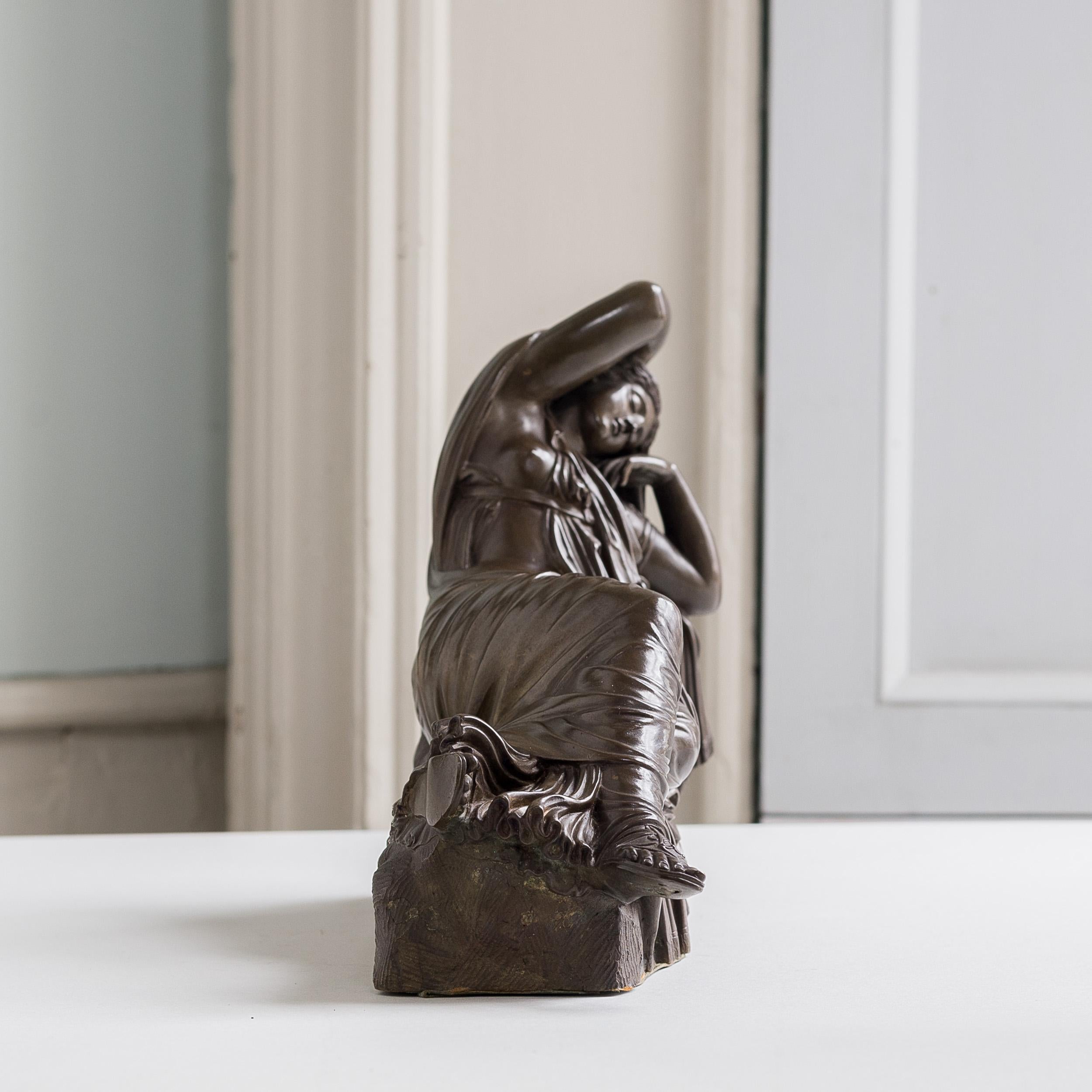 Bronze français du XIXe siècle représentant l'Ariane endormie Bon état - En vente à London, GB