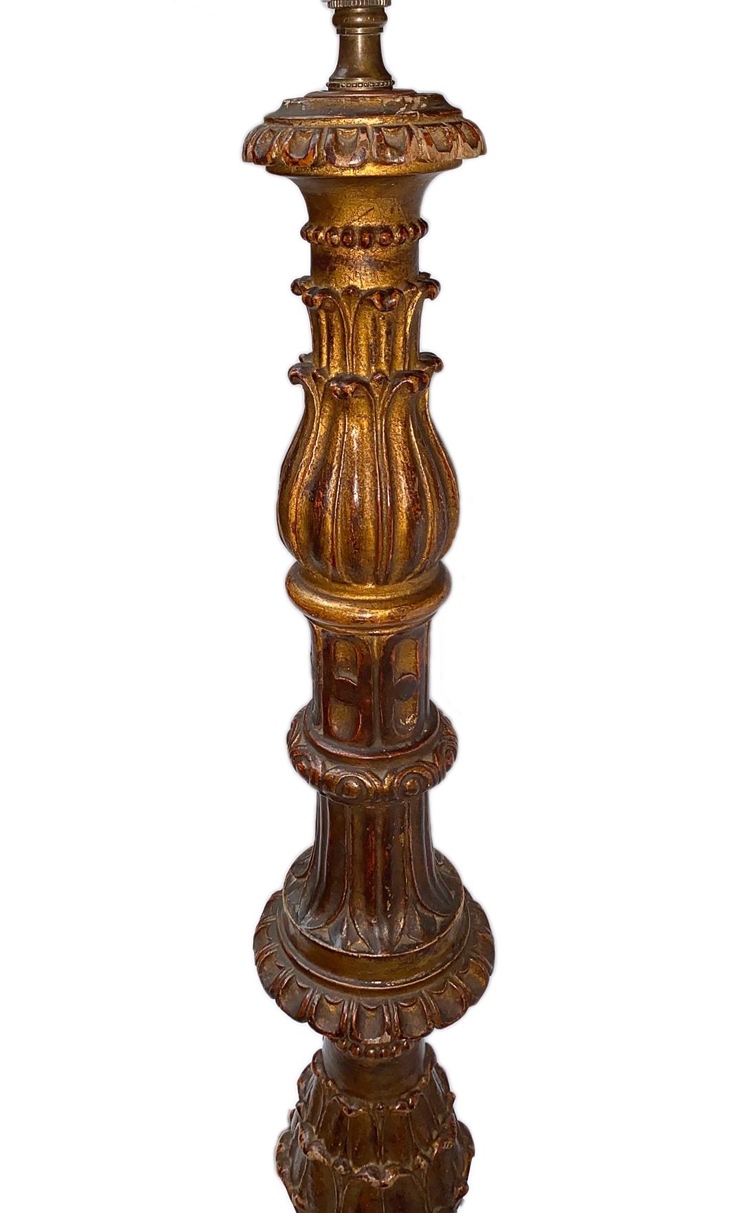 Wood 19th Century Giltwood Lamp For Sale