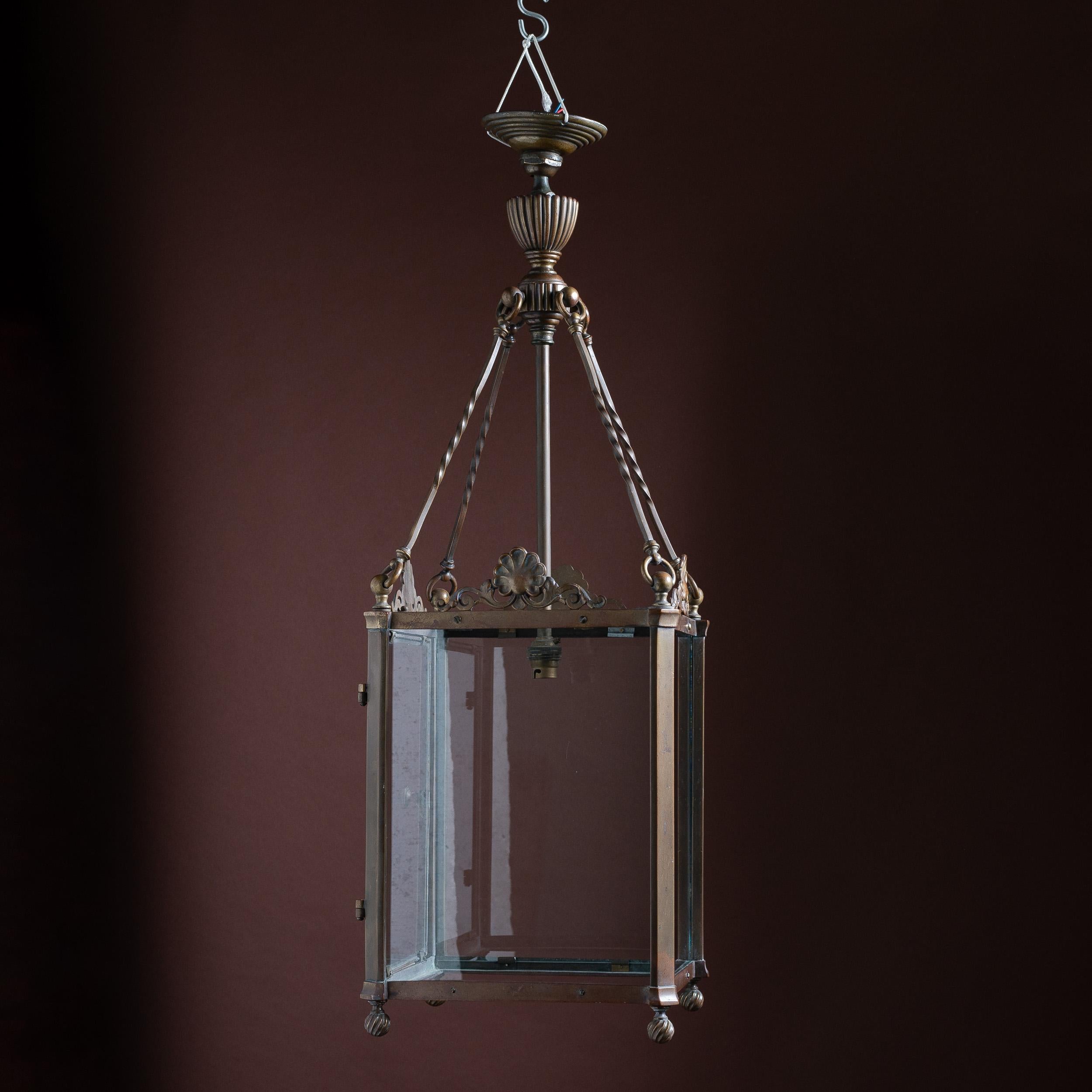 Regency Lanterne en laiton patiné du XIXe siècle en vente