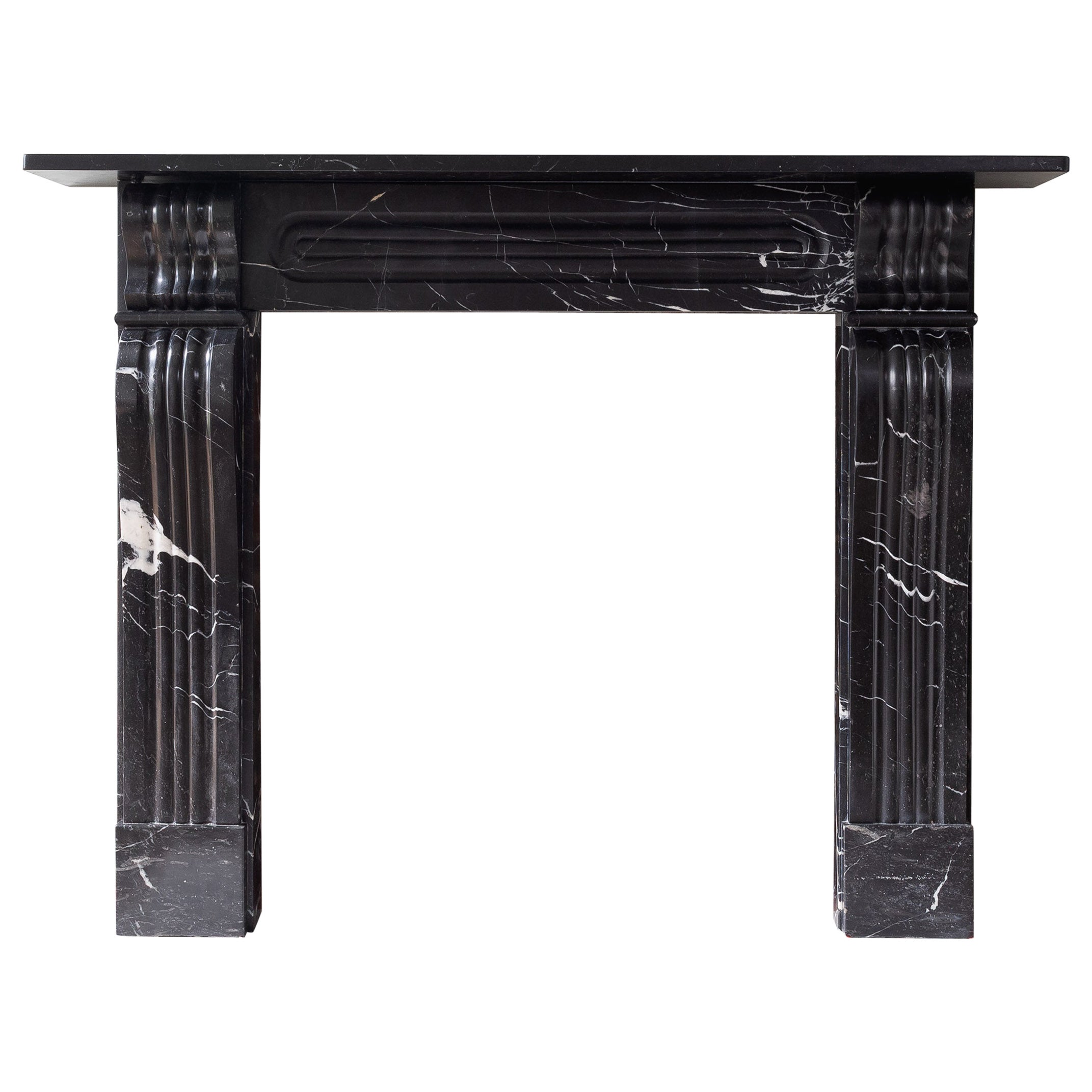 Cheminée console Radford noire du XIXe siècle en vente
