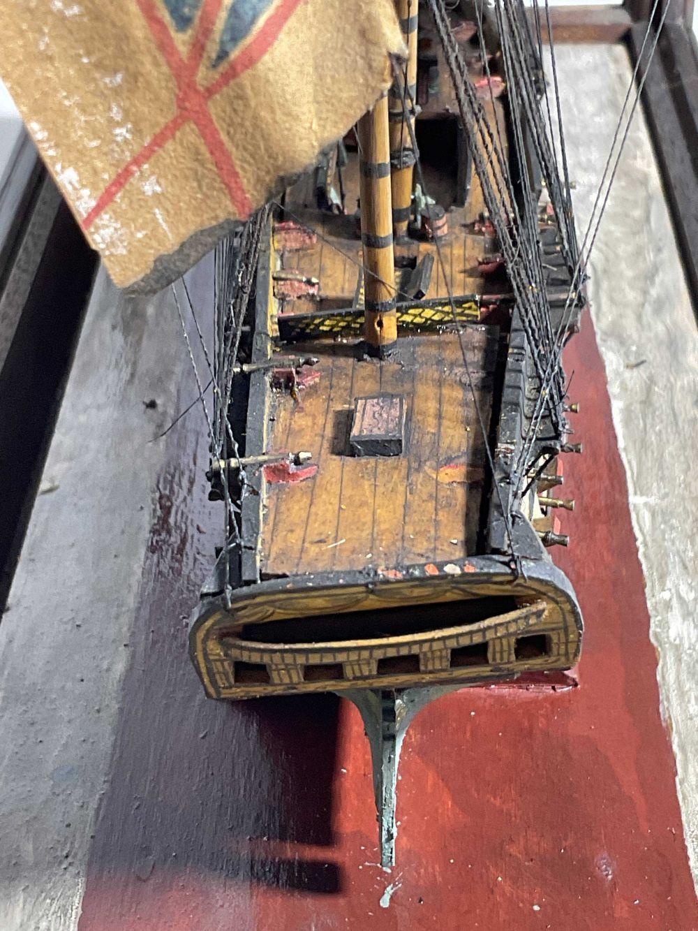 Modèle de bateau du XIXe siècle Bon état - En vente à Norwell, MA