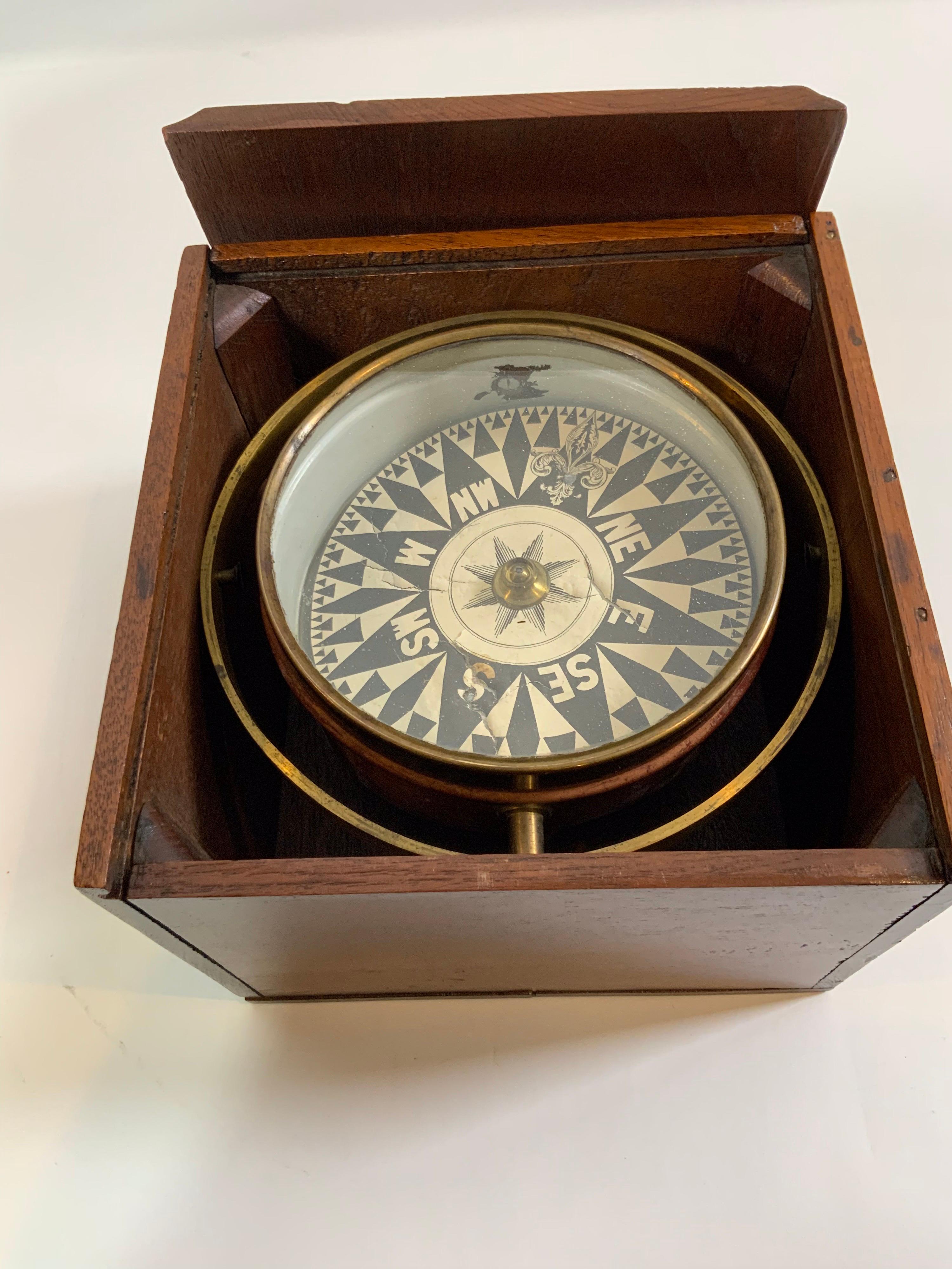 Nineteenth Century Ship's Compass In Fair Condition In Norwell, MA