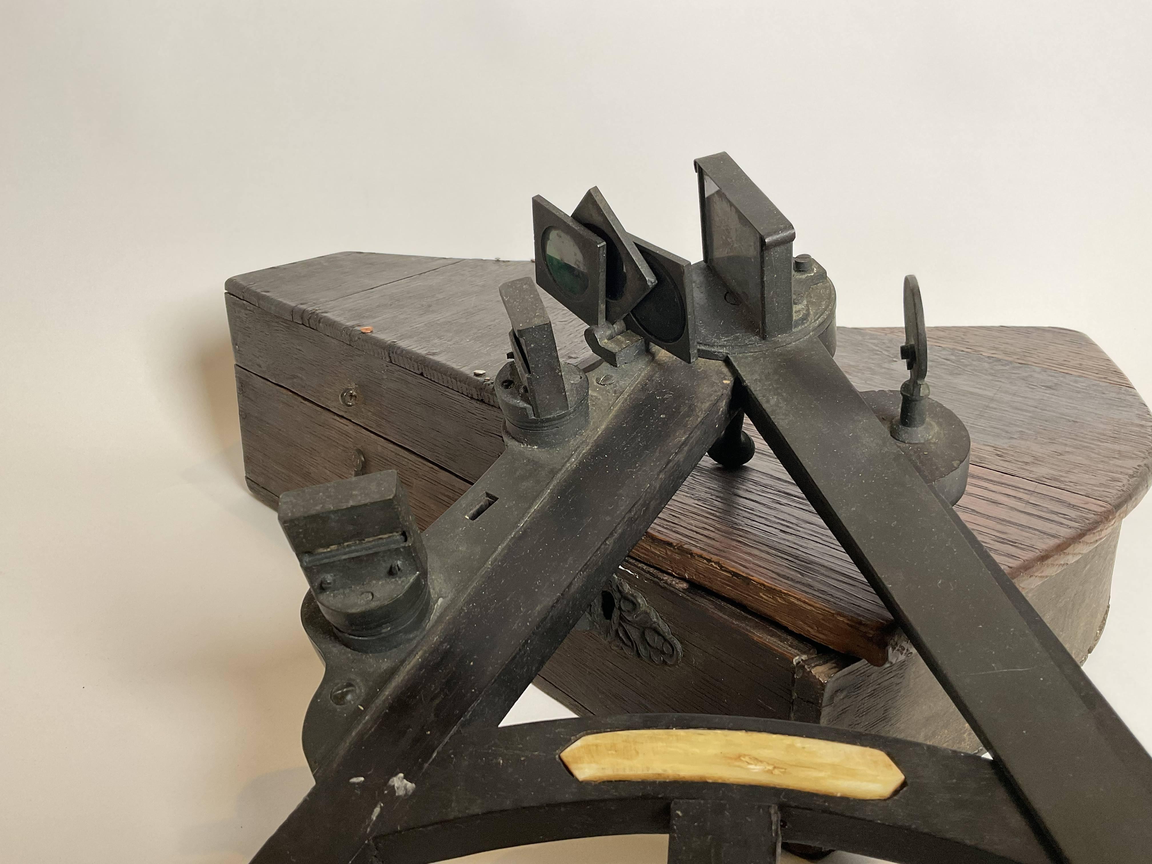 Octant de navire du XIXe siècle en vente 5