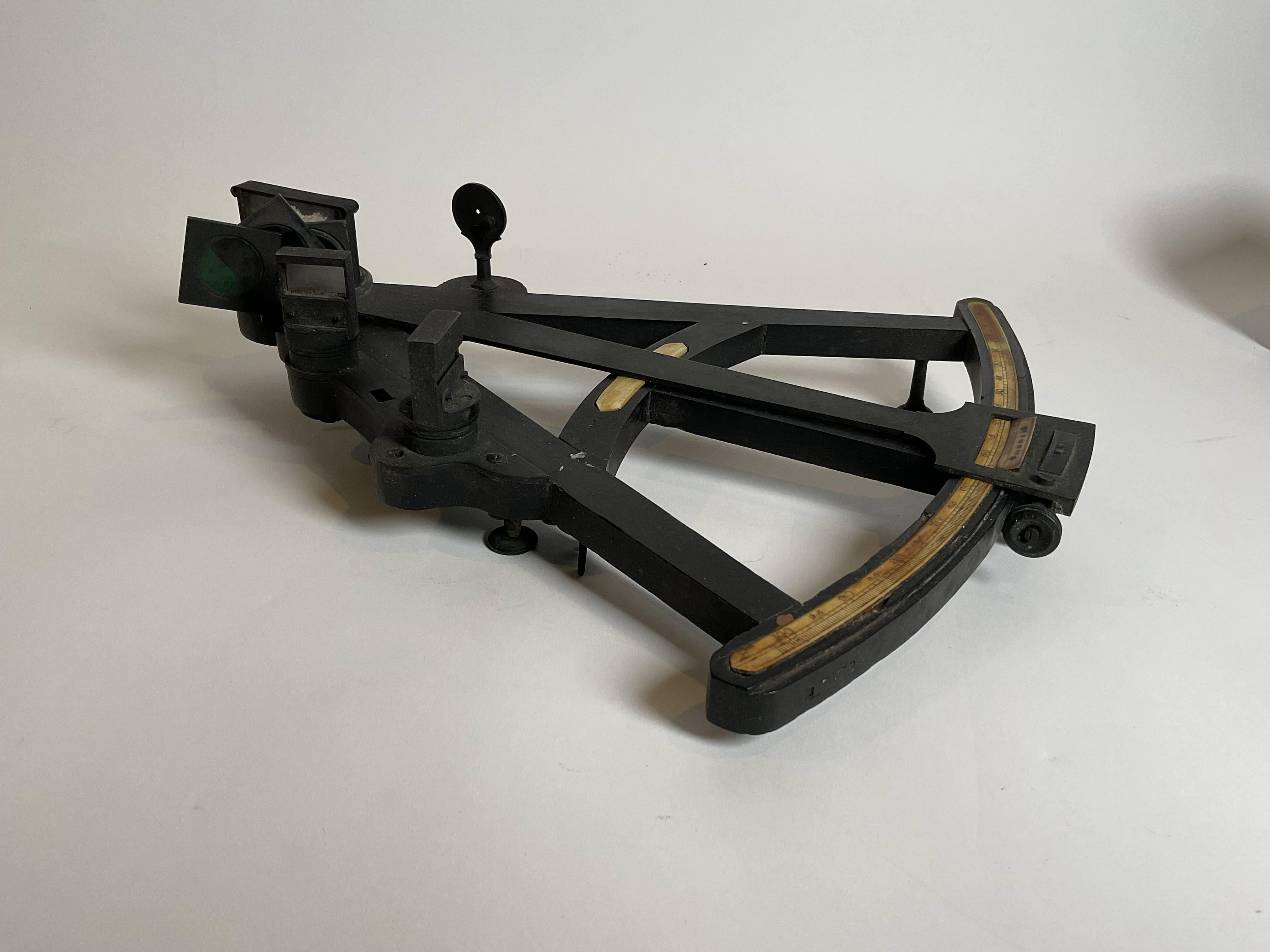 Octant de navire du XIXe siècle en vente 7
