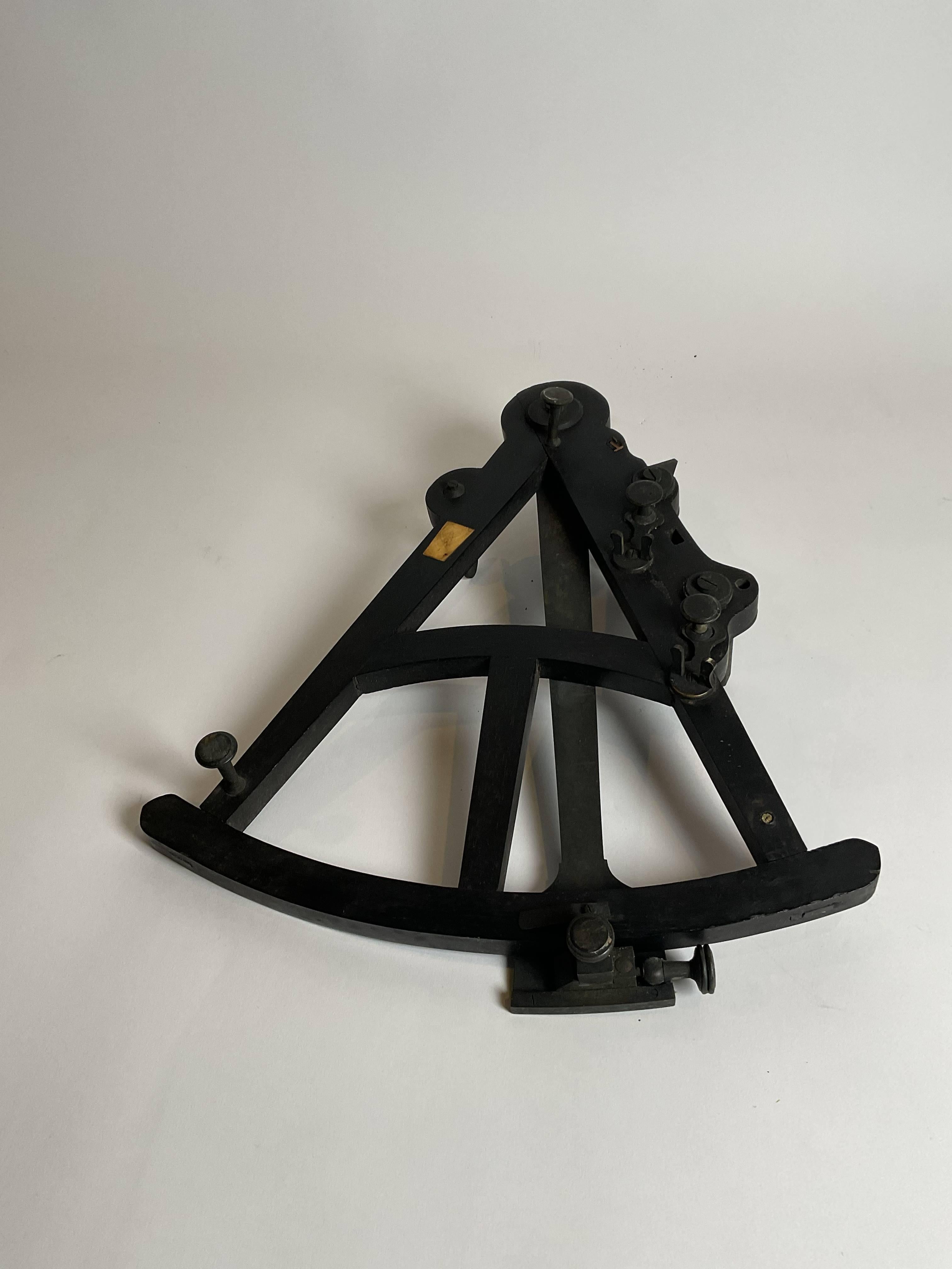 Octant de navire du XIXe siècle en vente 9