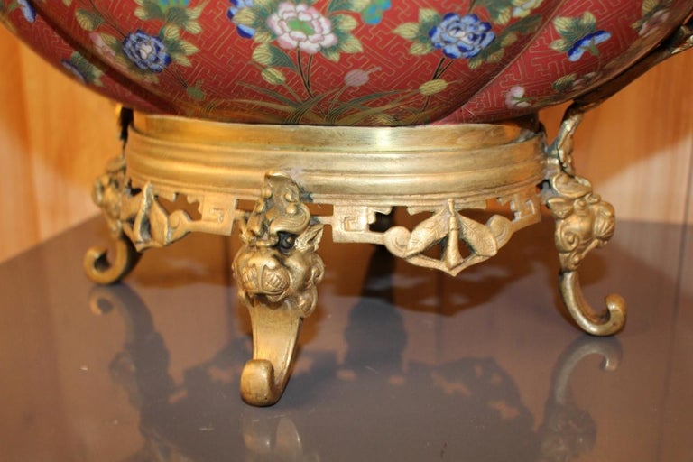 Amour chérubin statuette en bronze et émail cloisonné Doré - Vendu