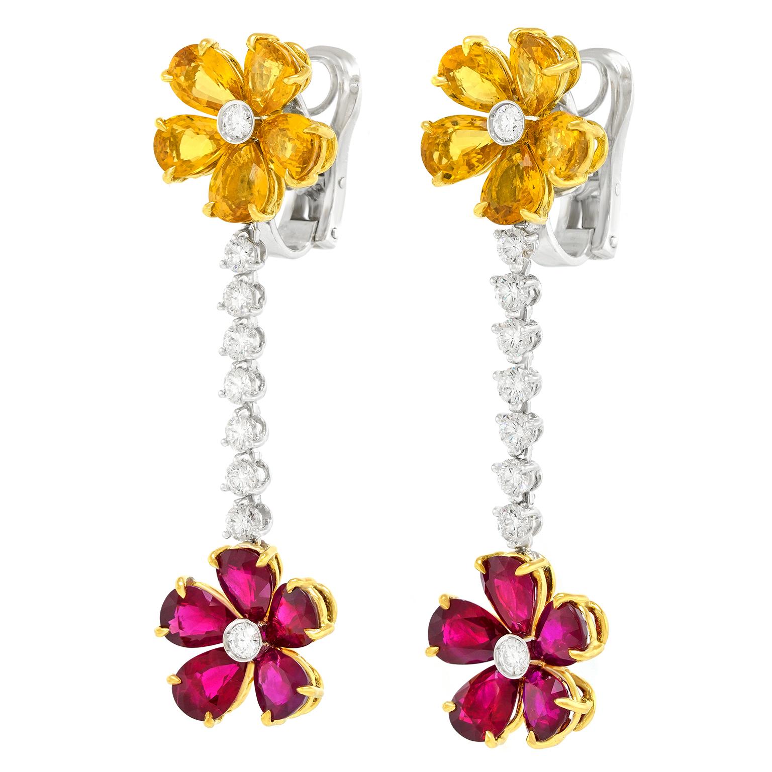 Taglio rotondo Orecchini italiani anni '90 con rubino, zaffiro e diamanti in vendita