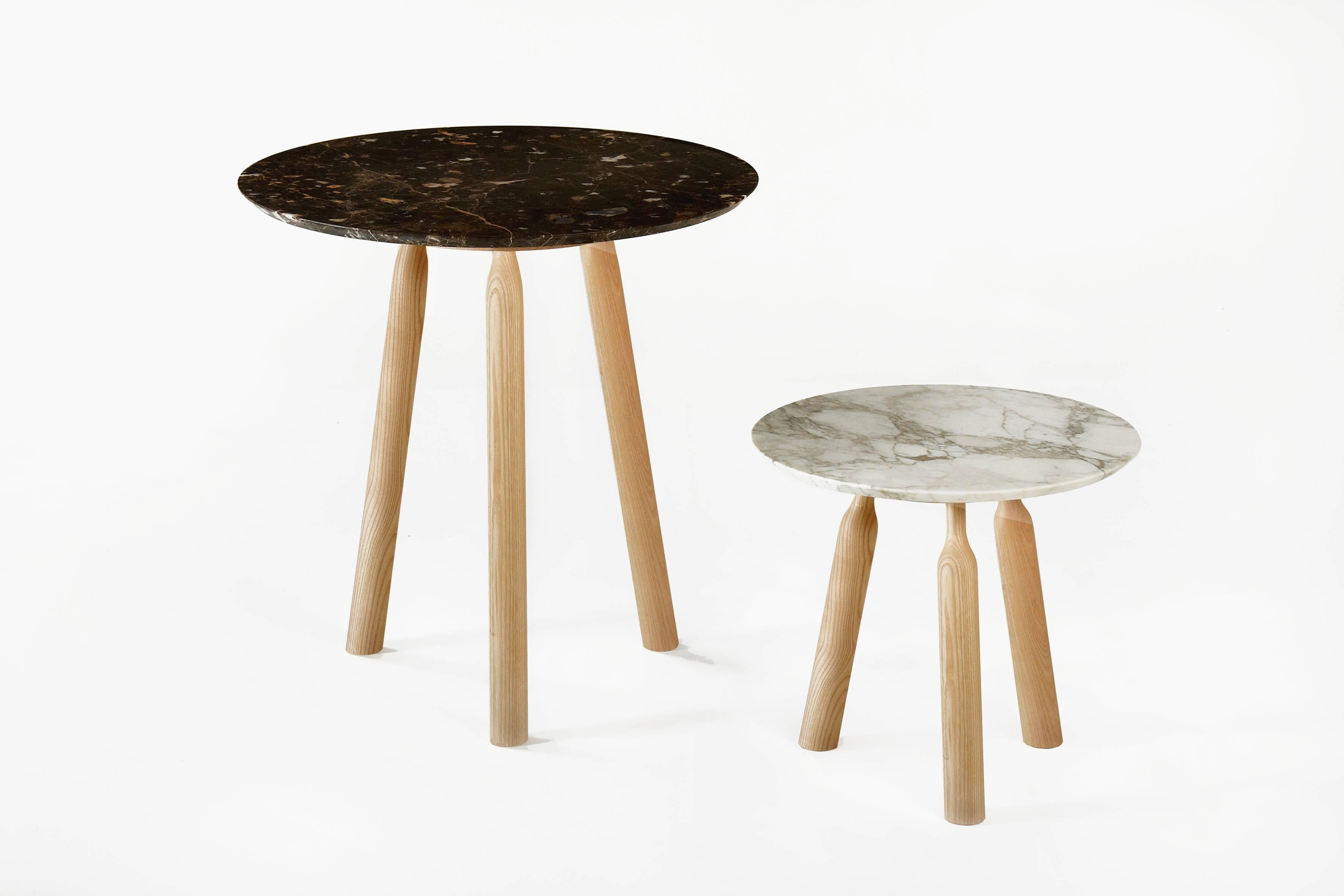 Ninna Round Table by Carlo Contin with Ash Wood and Marble Top For Sale 1